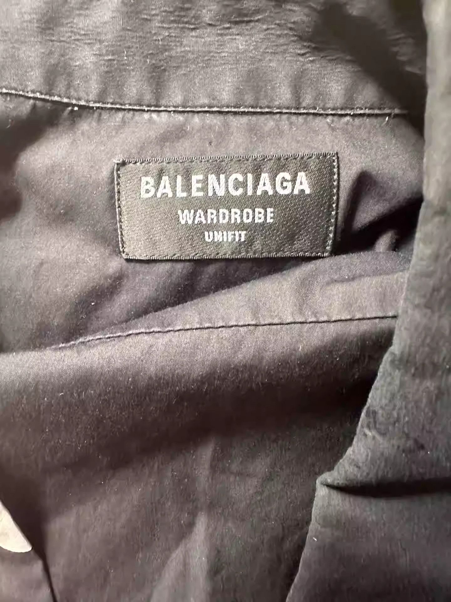 Balenciaga Balenciaga black and red shirt Size US M / EU 48-50 / 2 - 2 Thumbnail