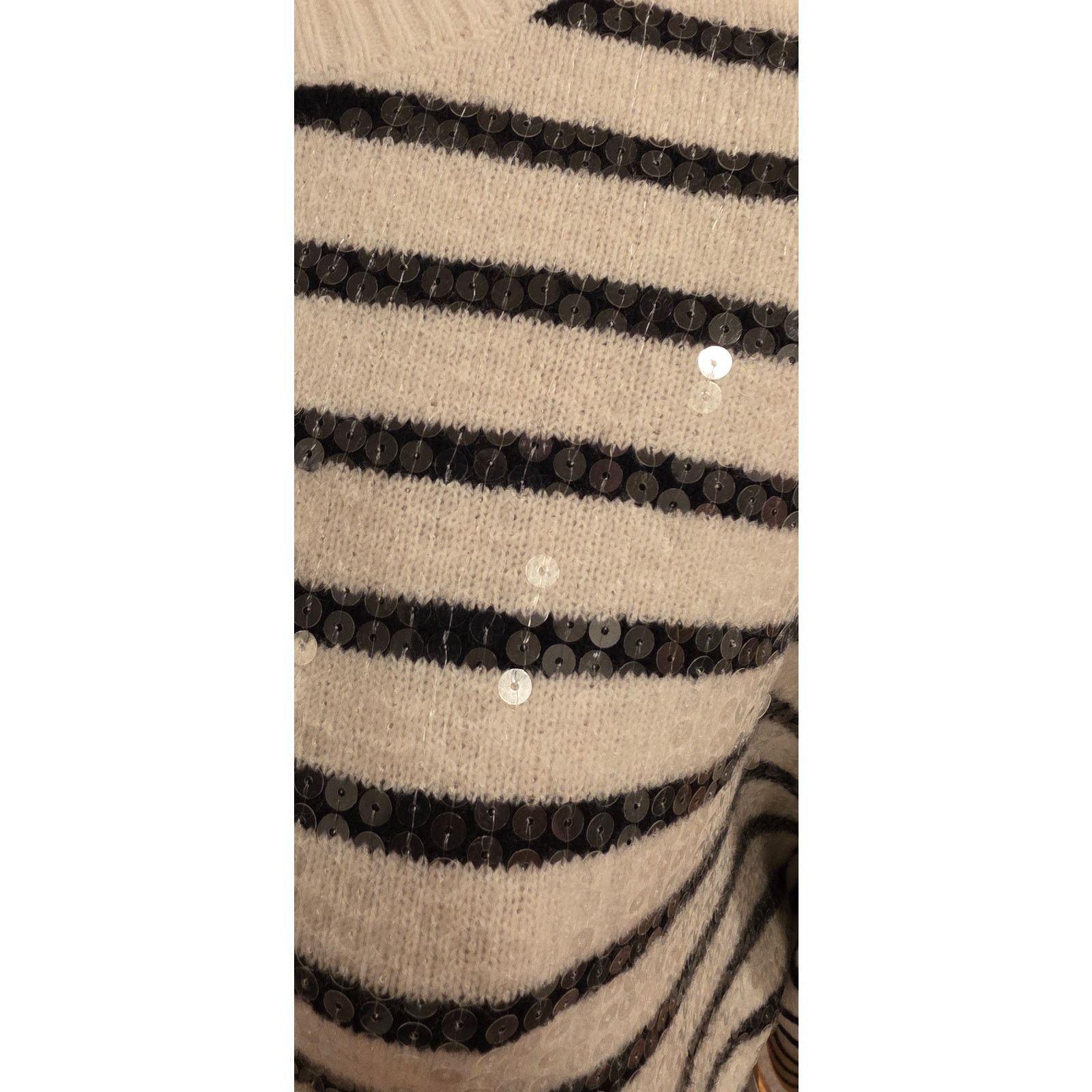 Nordstrom Nordstrom Halogen Striped Sequin Turtleneck NWT Size L Size L / US 10 / IT 46 - 3 Thumbnail
