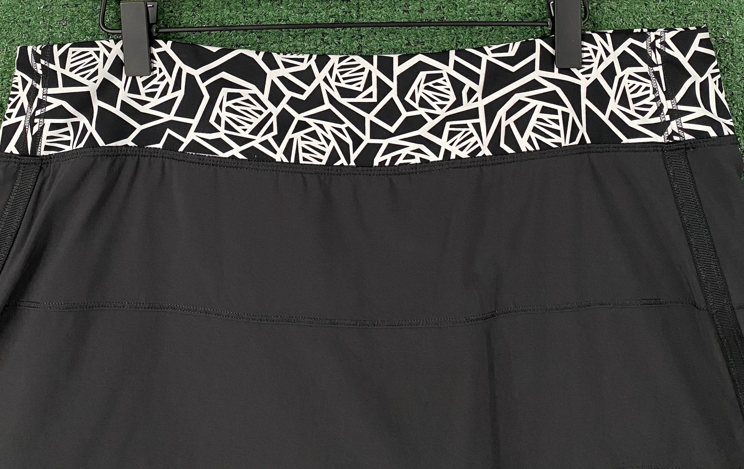 Lululemon Lululemon Pace Rival Black White Pattern Skirt 12 Tall Size 37" - 2 Thumbnail