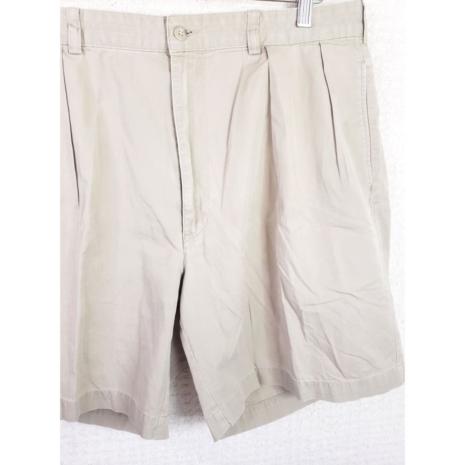 Ralph Lauren Polo Golf Ralph Lauren Chino Shorts Mens 38x8 Beige Cotton Pleated Zip Closure Regular Fit Shortsevent Casual Mens Size US M / EU 48-50 / 2 - 4 Thumbnail