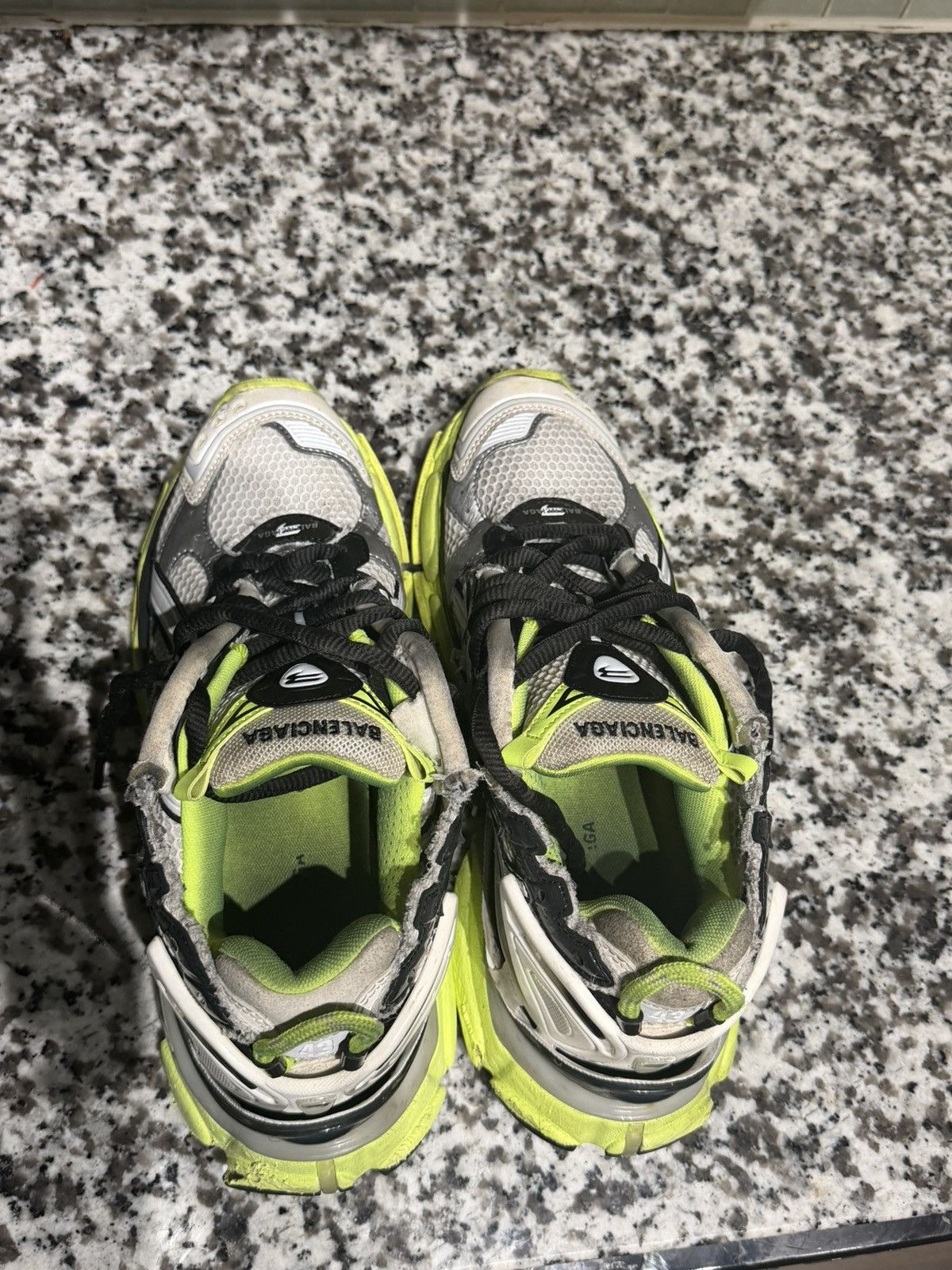 Balenciaga Balenciaga Runner Sneaker 'White Fluo Yellow' Size US 10 / EU 43 - 5 Thumbnail