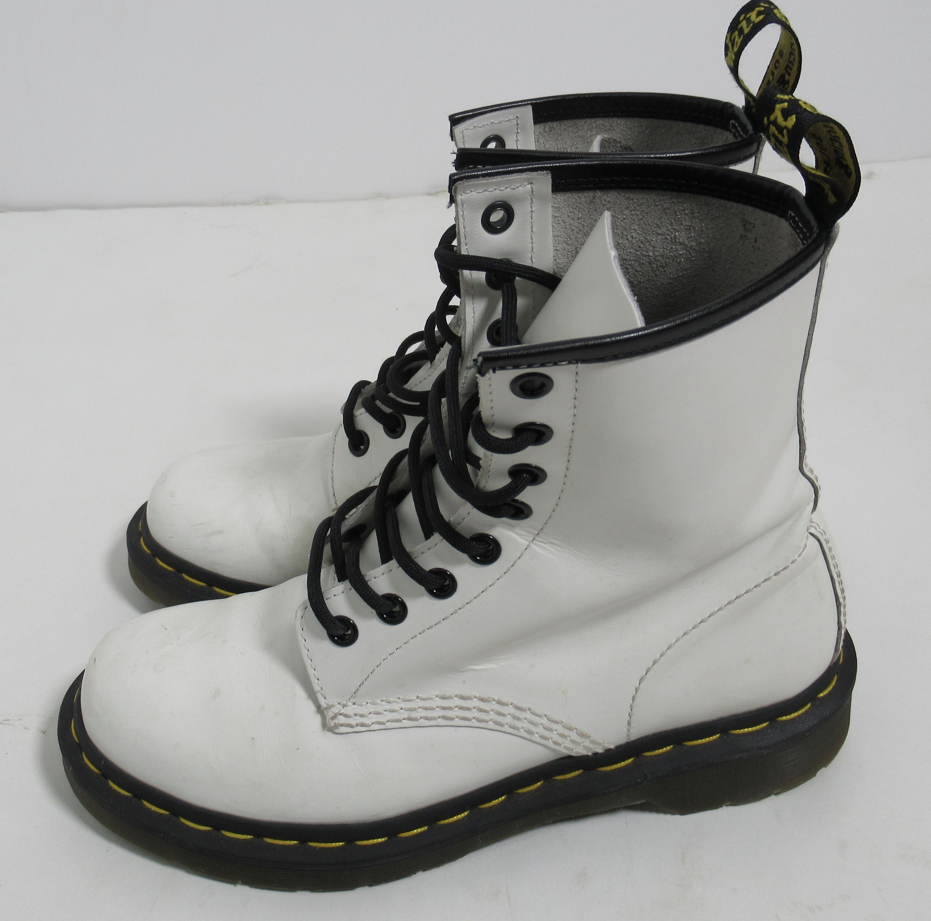 Dr. Martens Dr Martens 1460 Women's Smooth Leather Lace Up Boots White Size US 7 / IT 37 - 5 Thumbnail