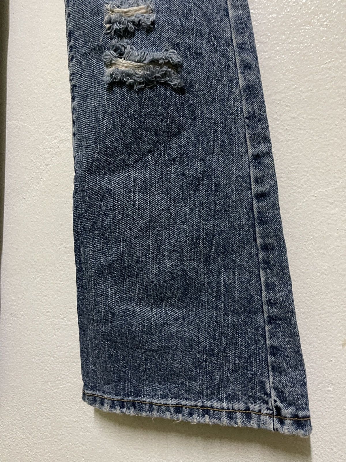Japanese Brand GOA Distressed Flared Jeans Size 27" / US 4 / IT 40 - 7 Thumbnail