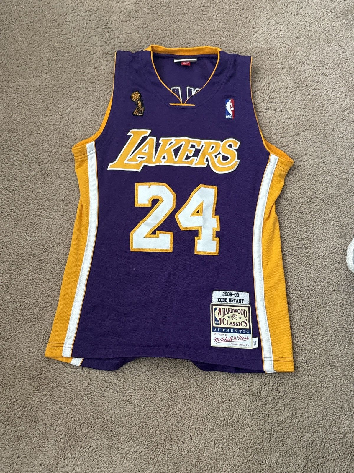 Mitchell & Ness Kobe Bryant jersey Size US S / EU 44-46 / 1 - 2 Thumbnail