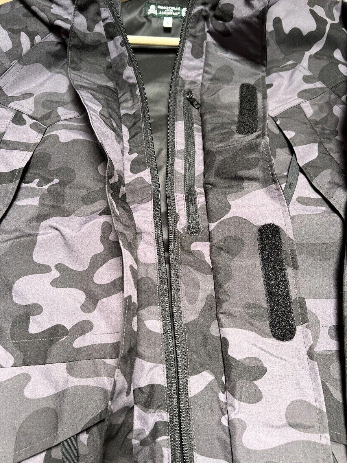 Bape × Mastermind Japan A Bathing Ape Mastermind Japan Snowboard Jacket Black L BAPE Size US L / EU 52-54 / 3 - 7 Thumbnail