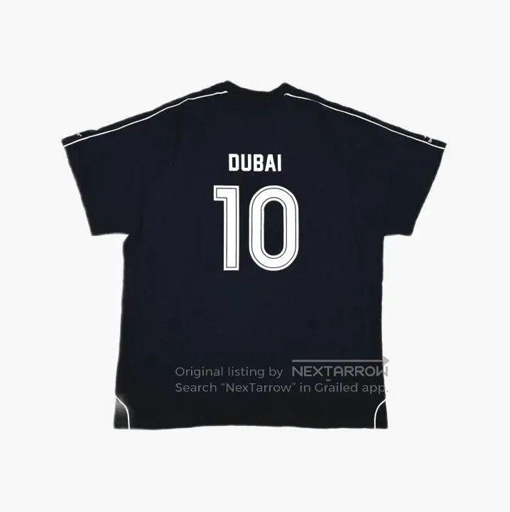 Balenciaga Balenciaga Manchester United Logo Short Sleeve Tee. Size US L / EU 52-54 / 3 - 2 Thumbnail