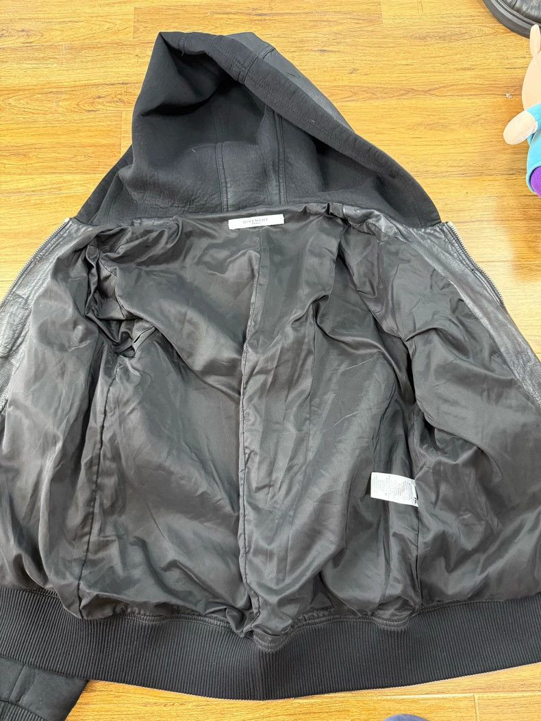 Givenchy Givenchy Real leather and space cotton hooded showy leathe Size US M / EU 48-50 / 2 - 3 Thumbnail
