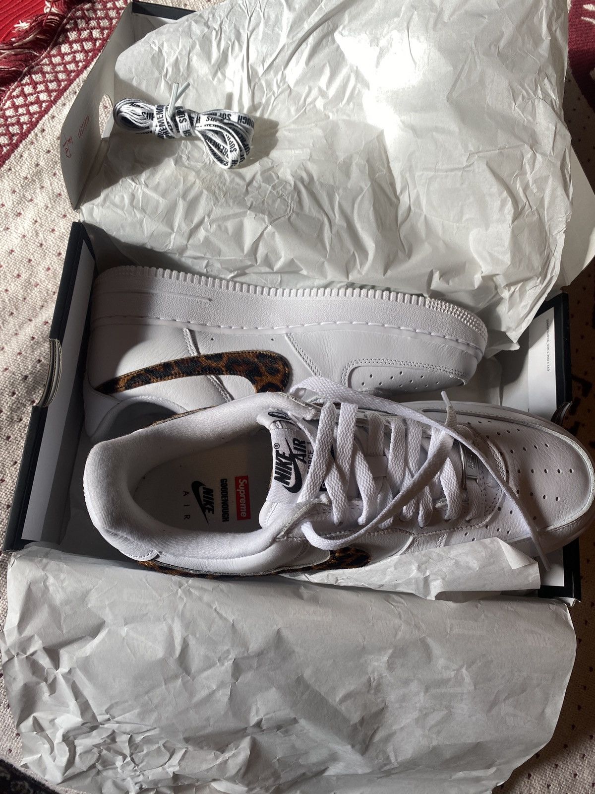 GOODENOUGH × Supreme Supreme x Nike Cheetah SP Sneakers Size US 8 / EU 41 - 2 Thumbnail