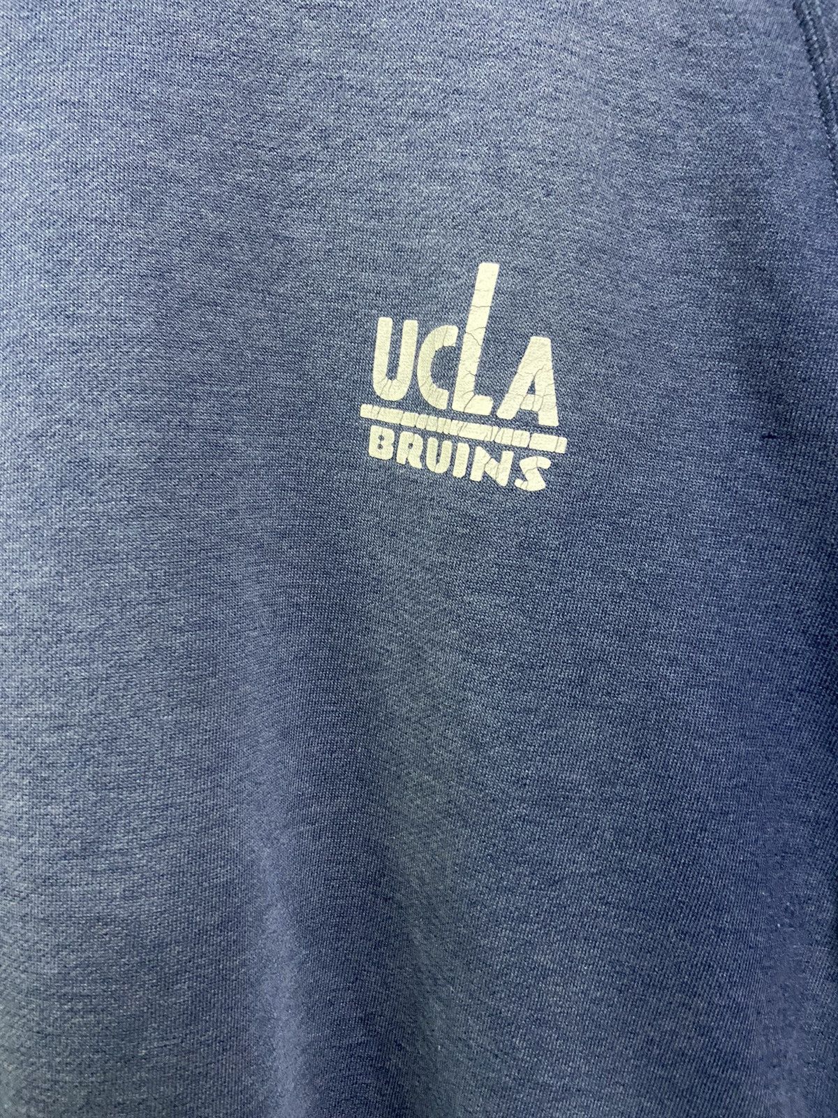Vintage Vintage UCLA Bruins University Campus Sweatshirt Crewneck Size US S / EU 44-46 / 1 - 2 Thumbnail