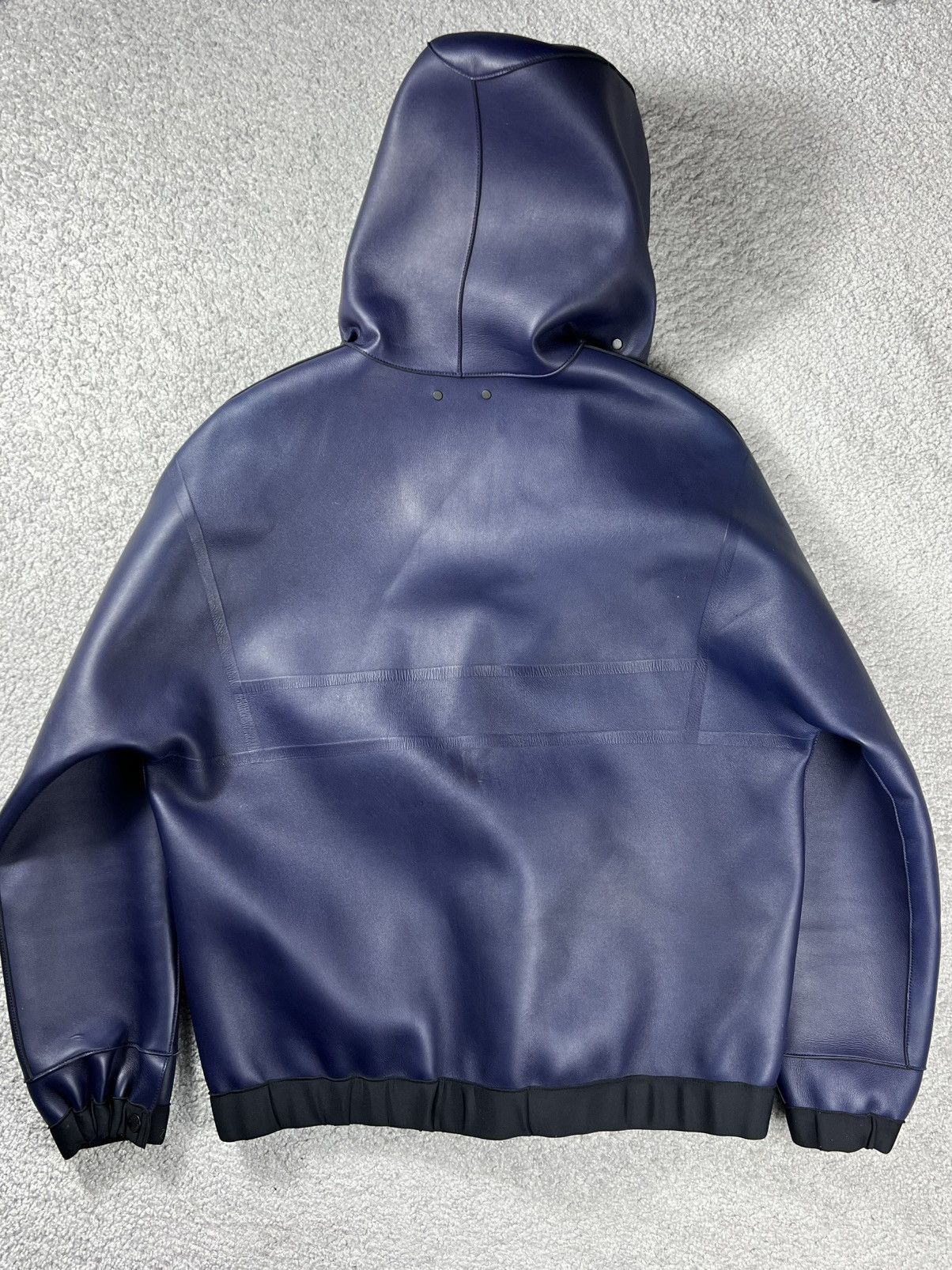 Louis Vuitton Louis Vuitton Leather Dark Blue Hooded Zip Up Jacket Size L Size US L / EU 52-54 / 3 - 14 Thumbnail