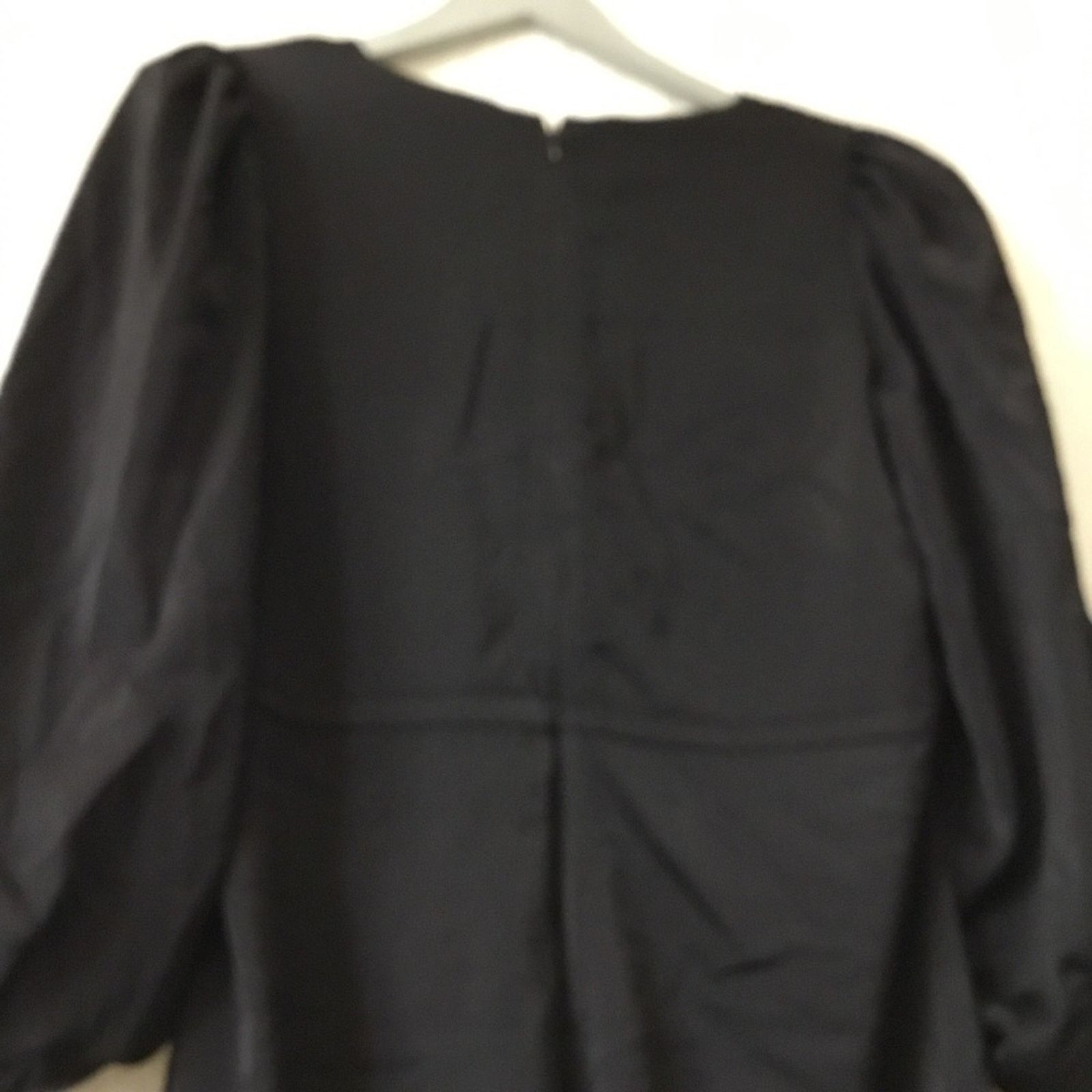 Banana Republic Banana Republic Black Twist-Front Midi Dress Size L / US 10 / IT 46 - 8 Thumbnail