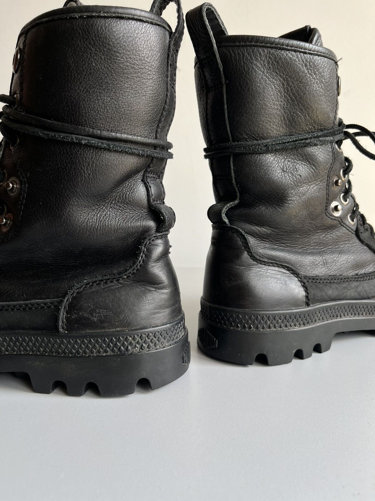 Neil Barrett Neil Barrett x Palladium AW11 shearling leather combat boots Size US 8 / EU 41 - 8 Thumbnail