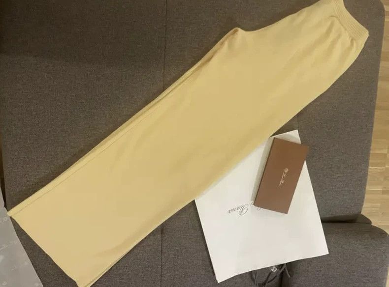 Loro Piana LORO PIANA Woman's cashmere extra large pants XL size Size 28" / US 6 / IT 42 - 3 Thumbnail