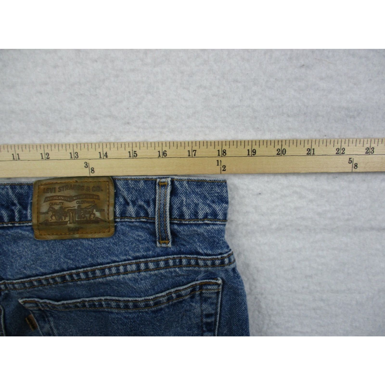 Levi's VINTAGE Levi 540 Jeans 38x32 Mens Gold Tab Relaxed Fit Denim Jeans Size US 38 / EU 54 - 7 Thumbnail