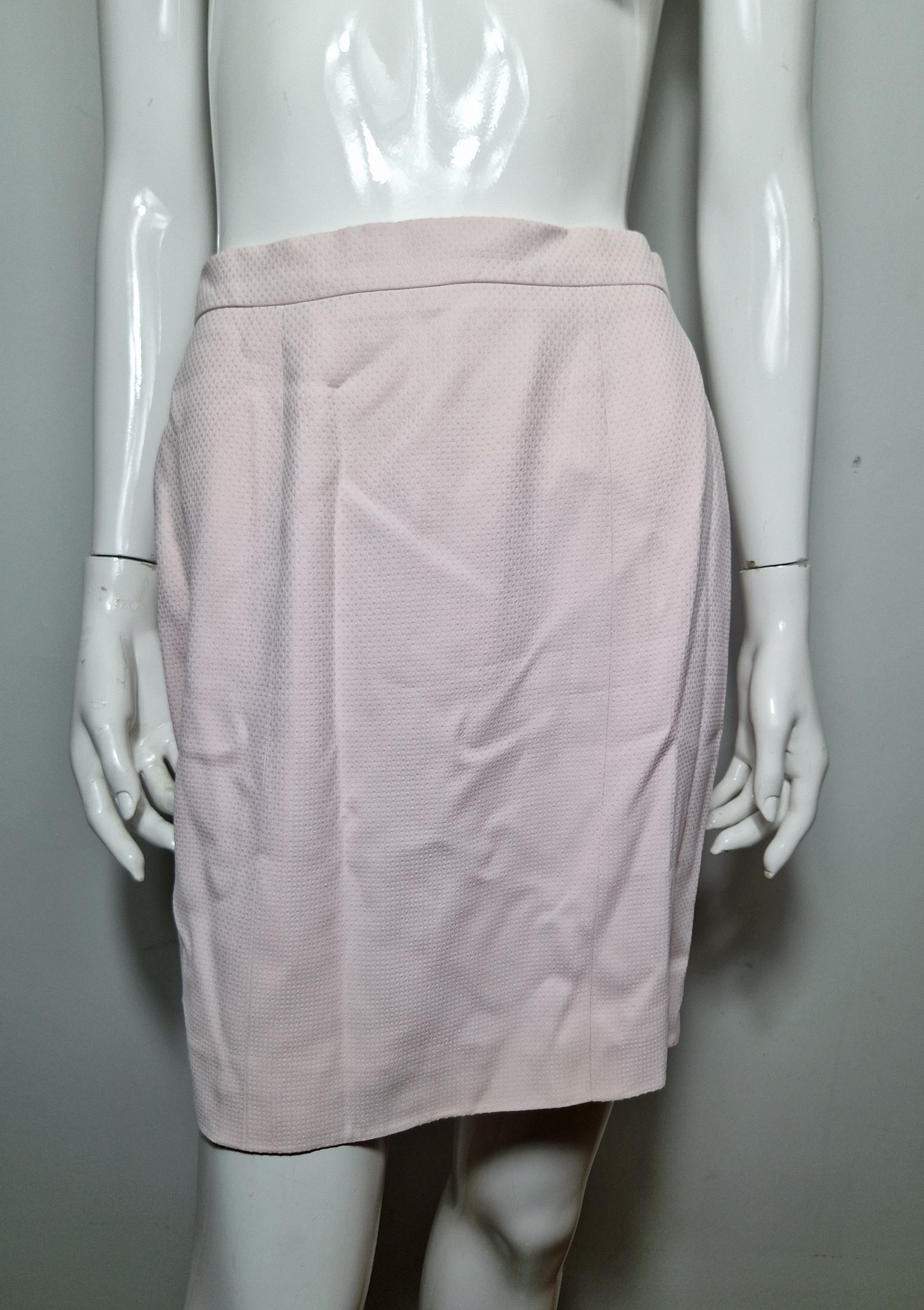 Chanel CHANEL BY KARL LAGERFELD pink mini skirt Size 26" / US 2 / IT 38 - 2 Thumbnail