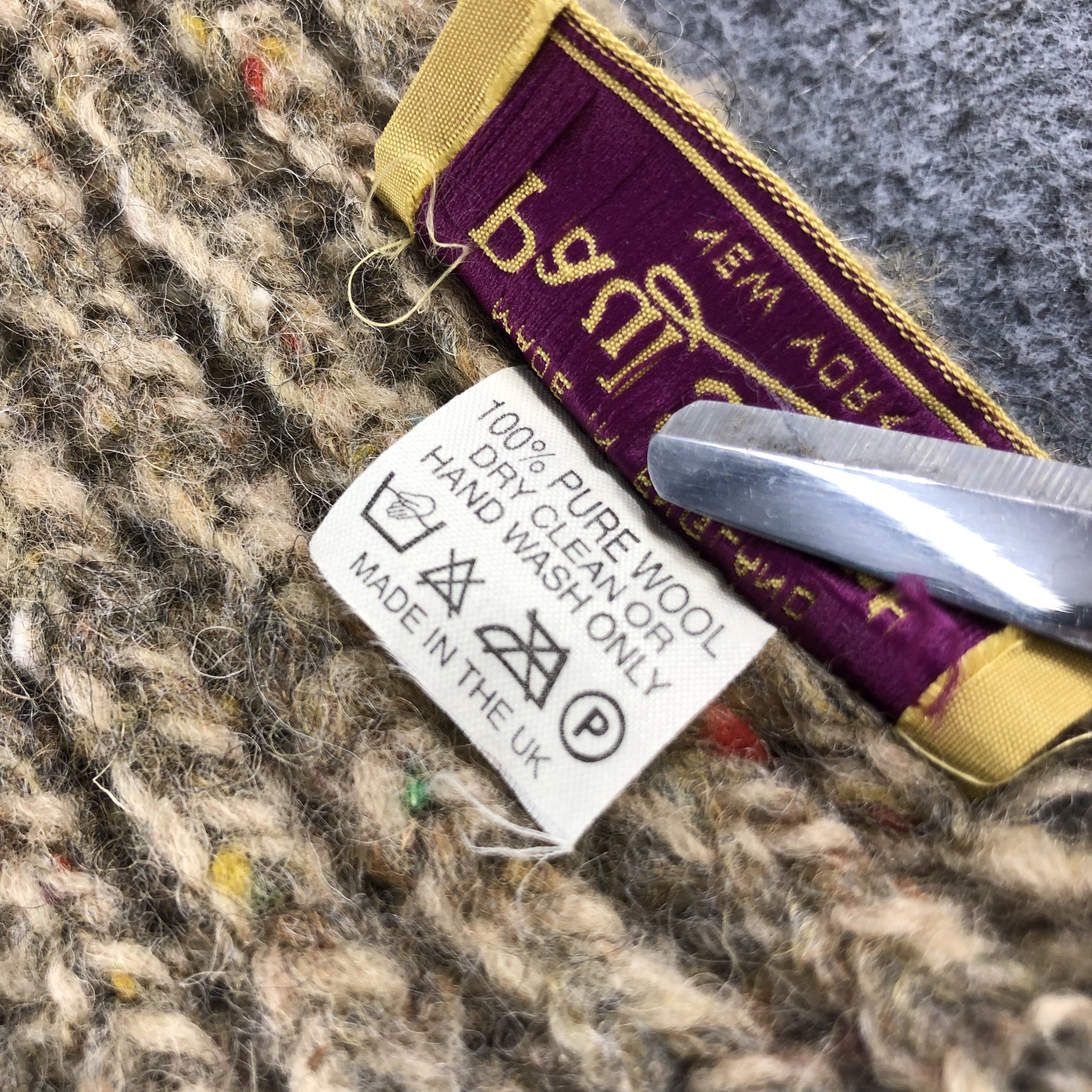 Paul Stuart Paul Stuart Wool Scarf Muffler V817 Size ONE SIZE - 5 Thumbnail