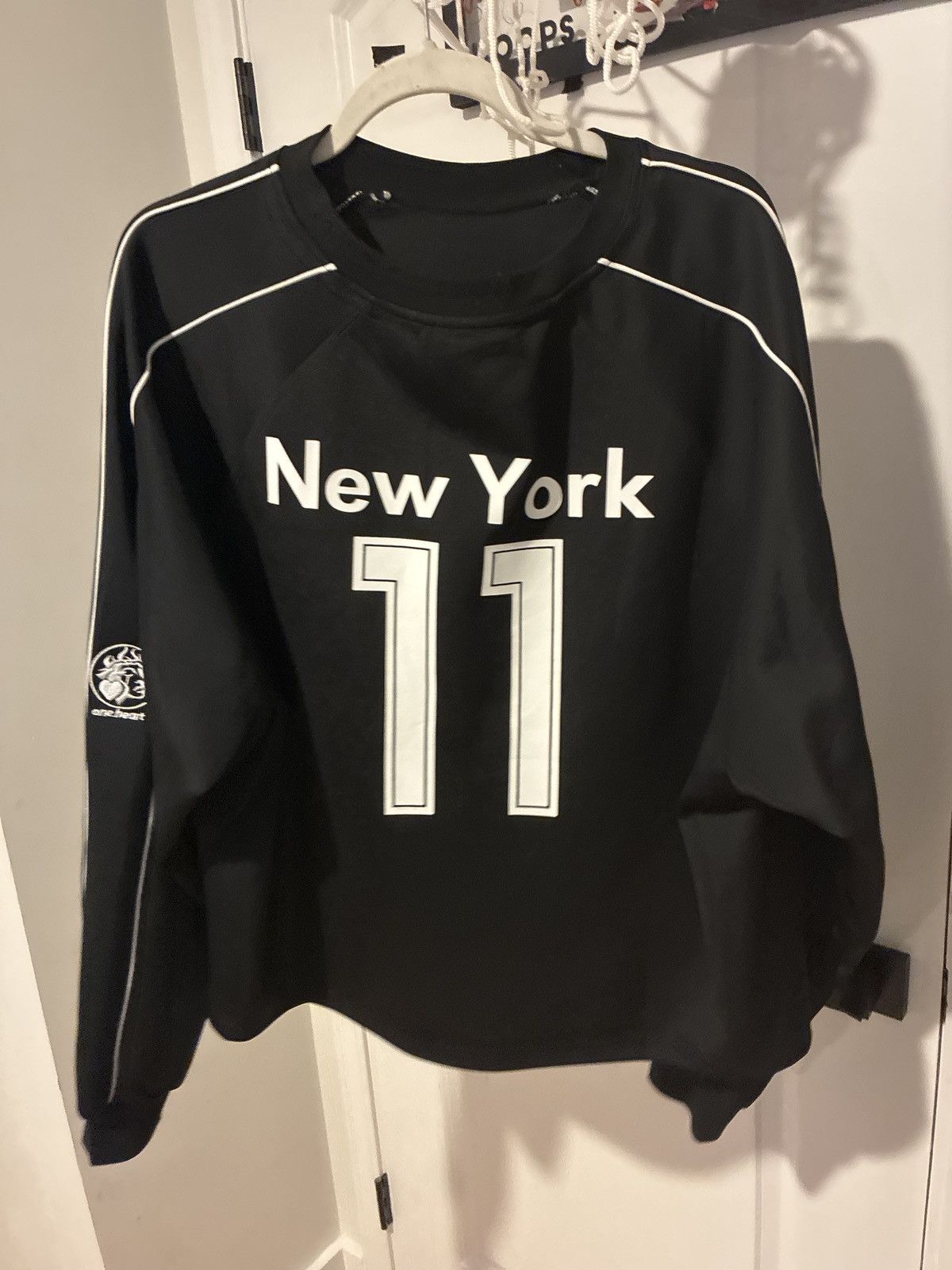 Other one heart jersey Size US S / EU 44-46 / 1 - 3 Thumbnail