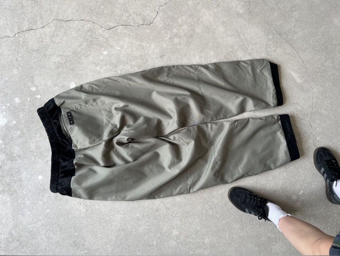 Nike Vintage Nike Sweatpants Size US 32 / EU 48 - 8 Thumbnail