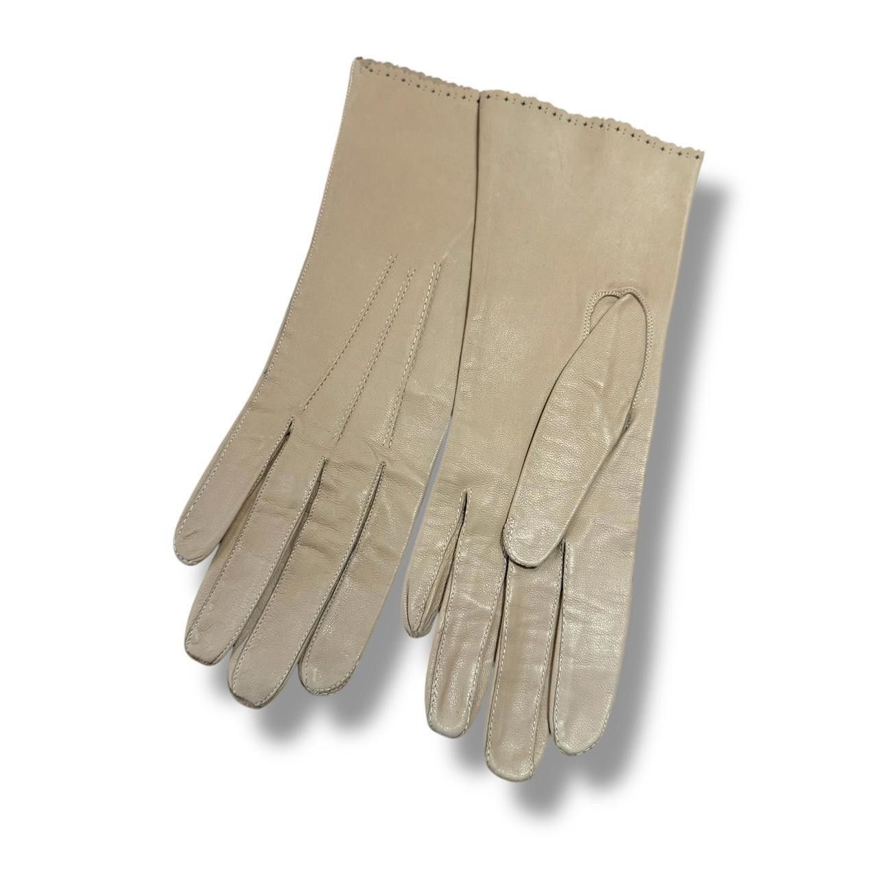 Designer Vintage Women's Tan Leather Gloves Size ONE SIZE - 1 Thumbnail