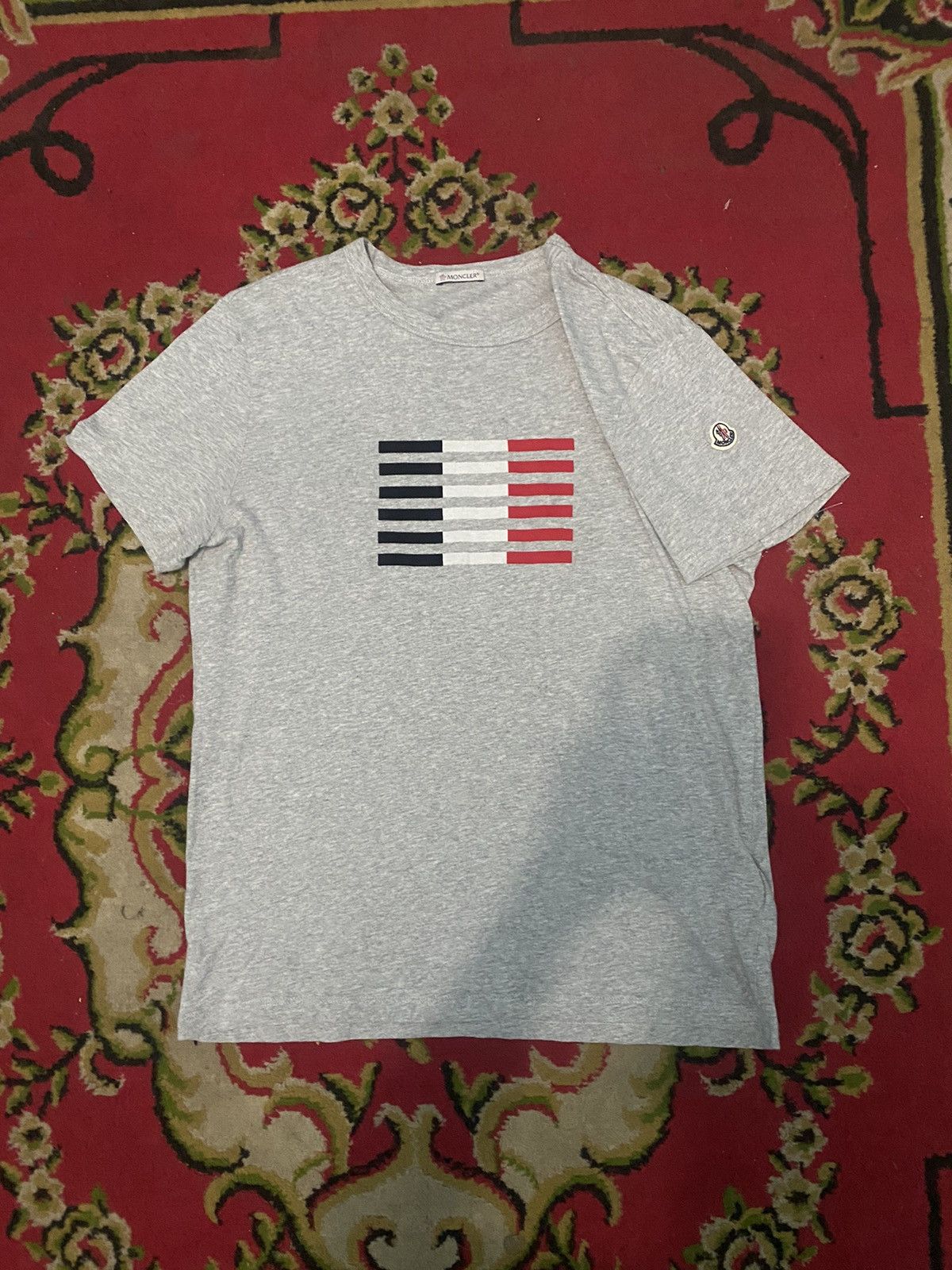 Moncler Moncler maglia t shirt Size US L / EU 52-54 / 3 - 2 Thumbnail