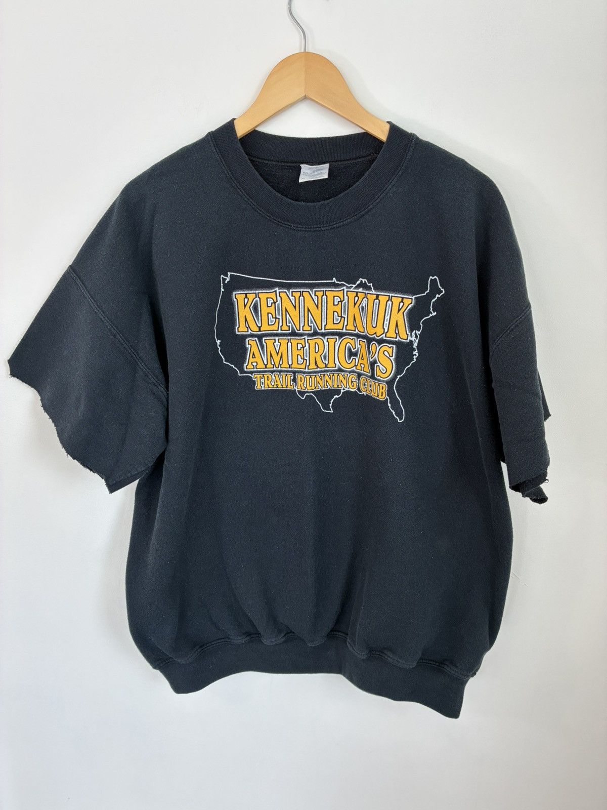 Vintage Vintage Cut Off Faded Distressed Crewneck Size US XL / EU 56 / 4 - 1 Thumbnail