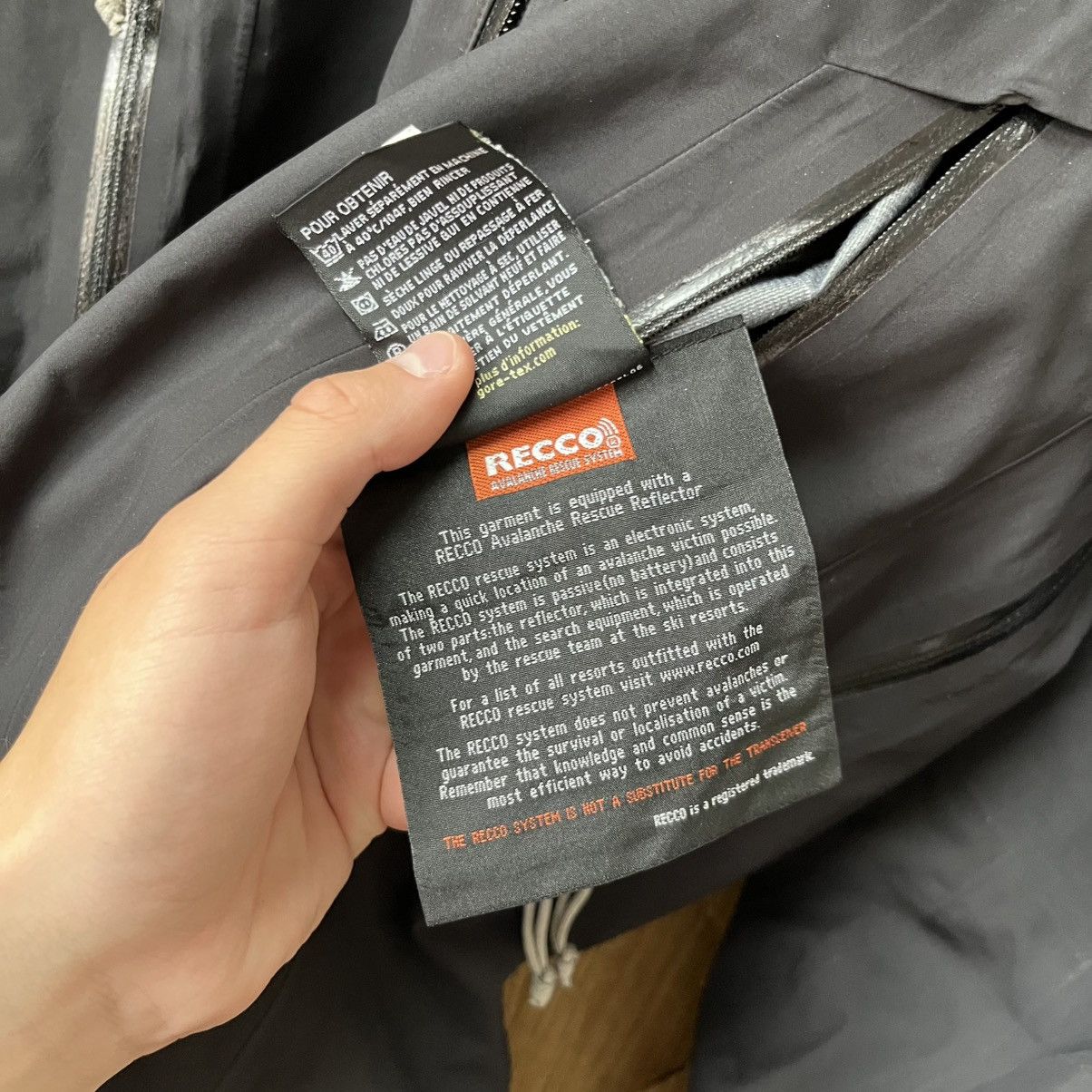 Arc'teryx Rare vintage Arcteryx jacket gore Tex mens Size US M / EU 48-50 / 2 - 21 Thumbnail
