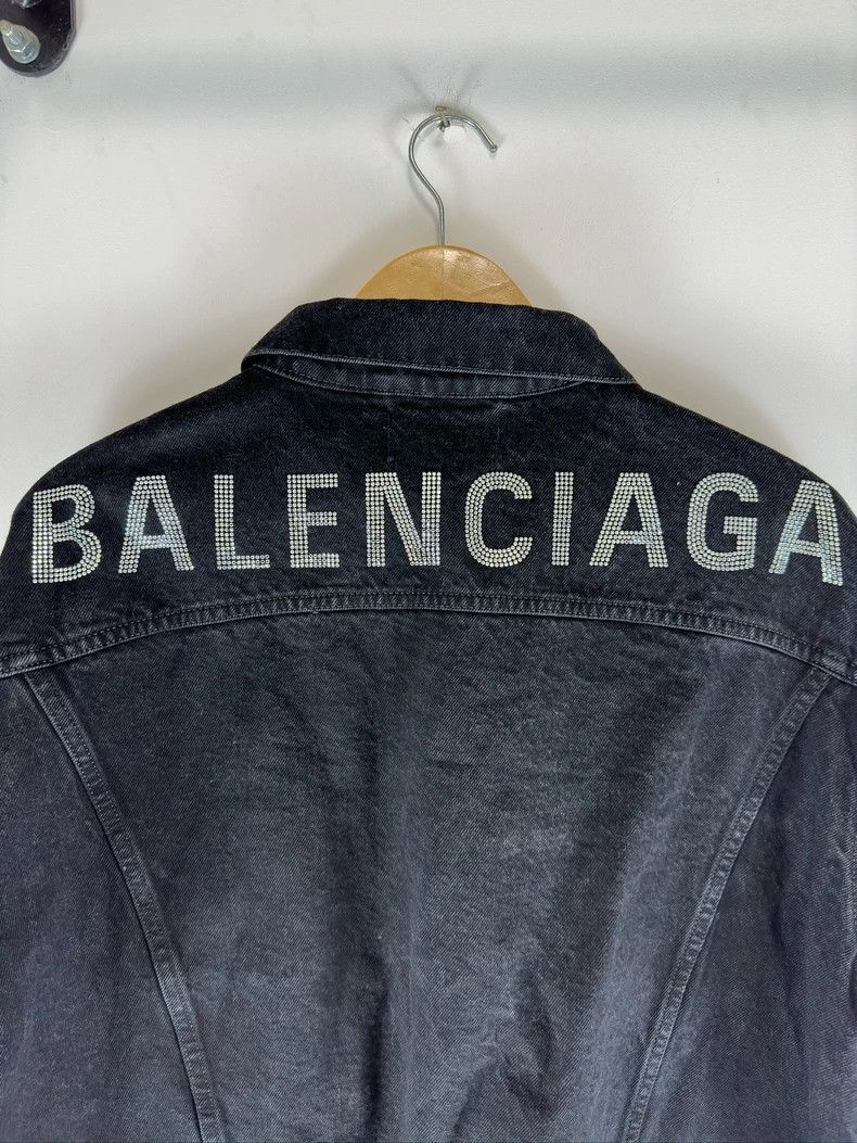 Balenciaga Balenciaga Logo Denim Jacket with Rhinestones-2505 Size US XXL / EU 58 / 5 - 4 Thumbnail