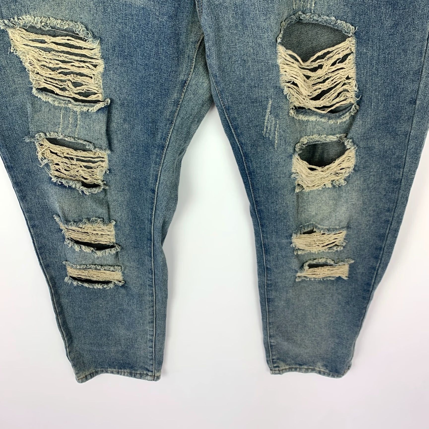 Shein G&J Destroyed Ripped Blue Jeans Size 38 Jeans Men Cotton Blend Denim 30 In Inseam Regular Stretch 85% Cotton 15% Polyester Blue Size US 38 / EU 54 - 2 Thumbnail