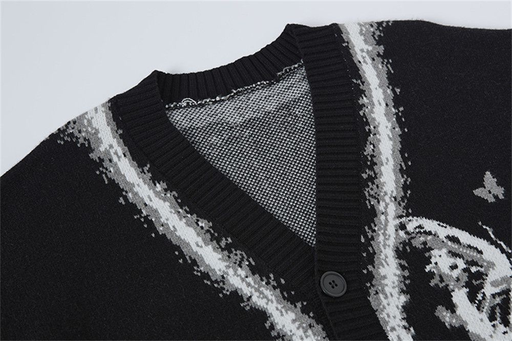 Vintage Loose casual men's street butterfly V-neck knitted cardigan Size US M / EU 48-50 / 2 - 3 Thumbnail