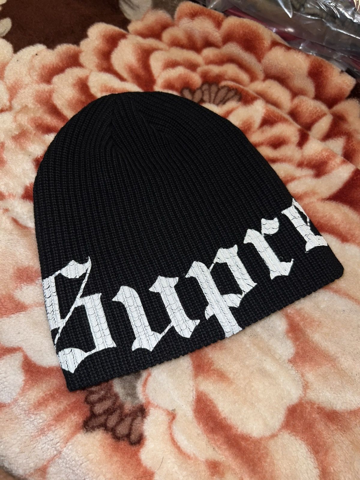 Supreme Supreme Old English Printed Beanie Black | Grailed