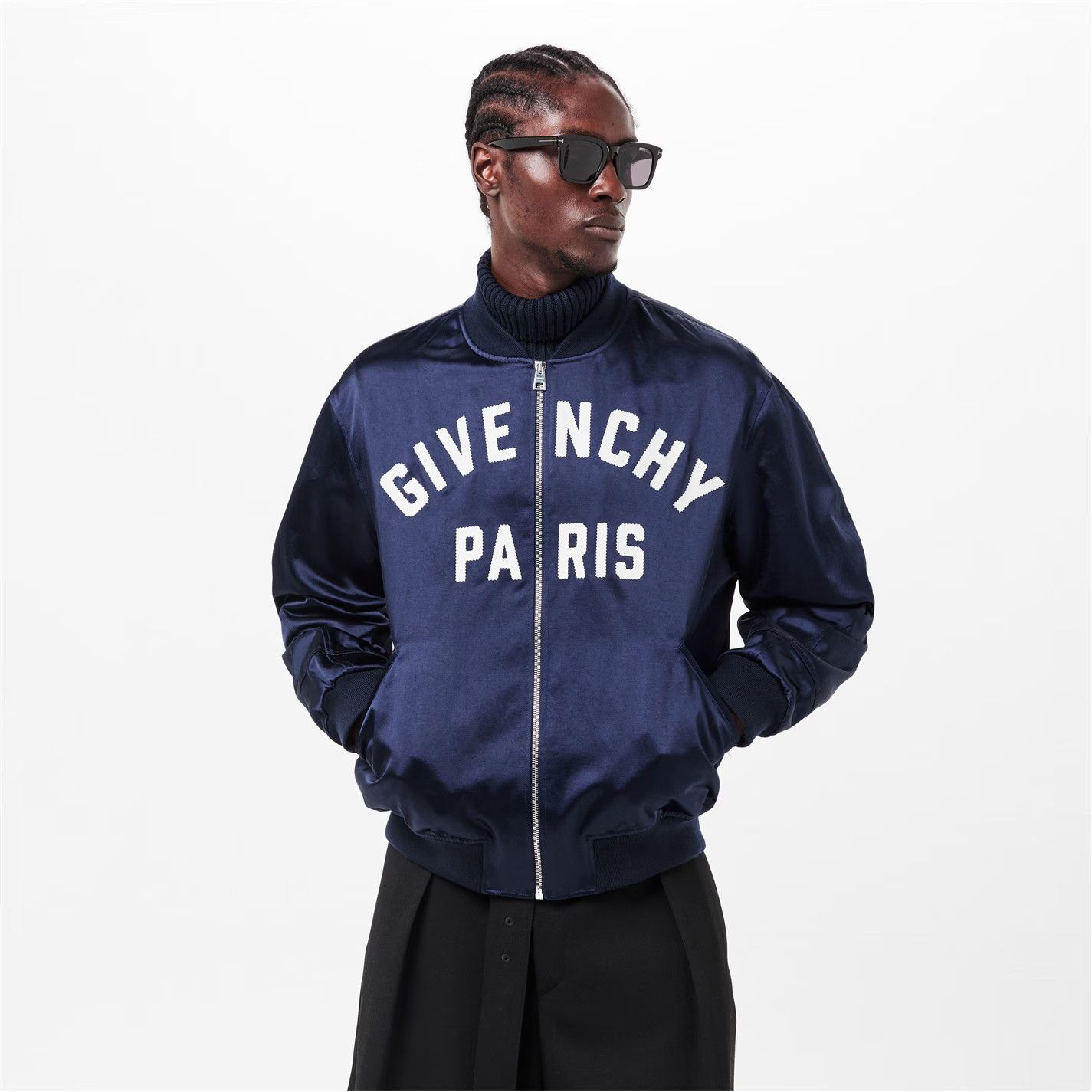 Givenchy o1g2r1mq0426 Structured Fit Bomber Jacket in Navy Size US M / EU 48-50 / 2 - 3 Thumbnail