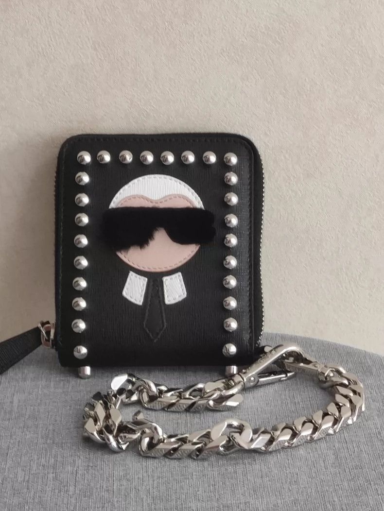 Fendi Fendi Charms Chain Wallet Pouch Size ONE SIZE - 2 Thumbnail