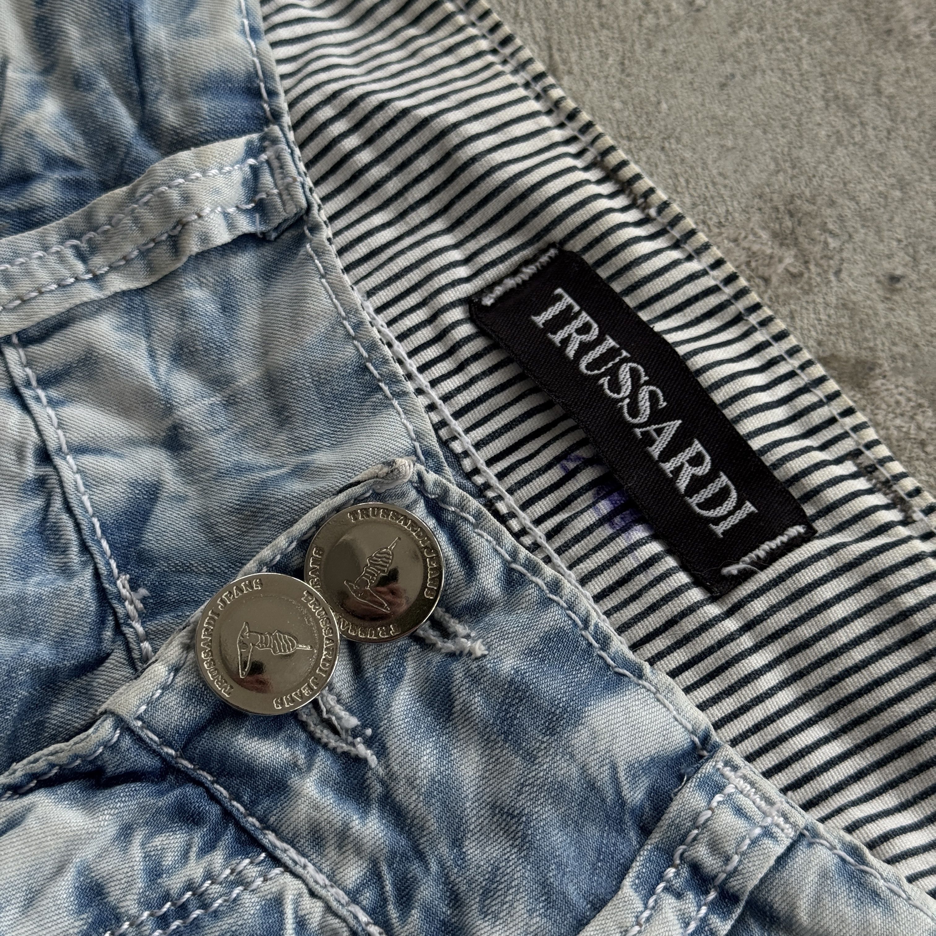 Trussardi Vintage Trussardi Ultra Baggy Denim Pants Size 27" / US 4 / IT 40 - 8 Thumbnail