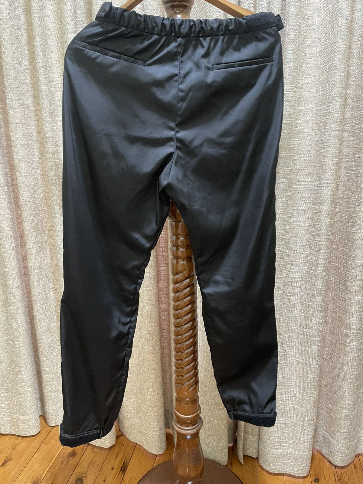 Prada Prada 018 NYLON CUFFED GABARDINE TROUSERS Size US 32 / EU 48 - 2 Thumbnail