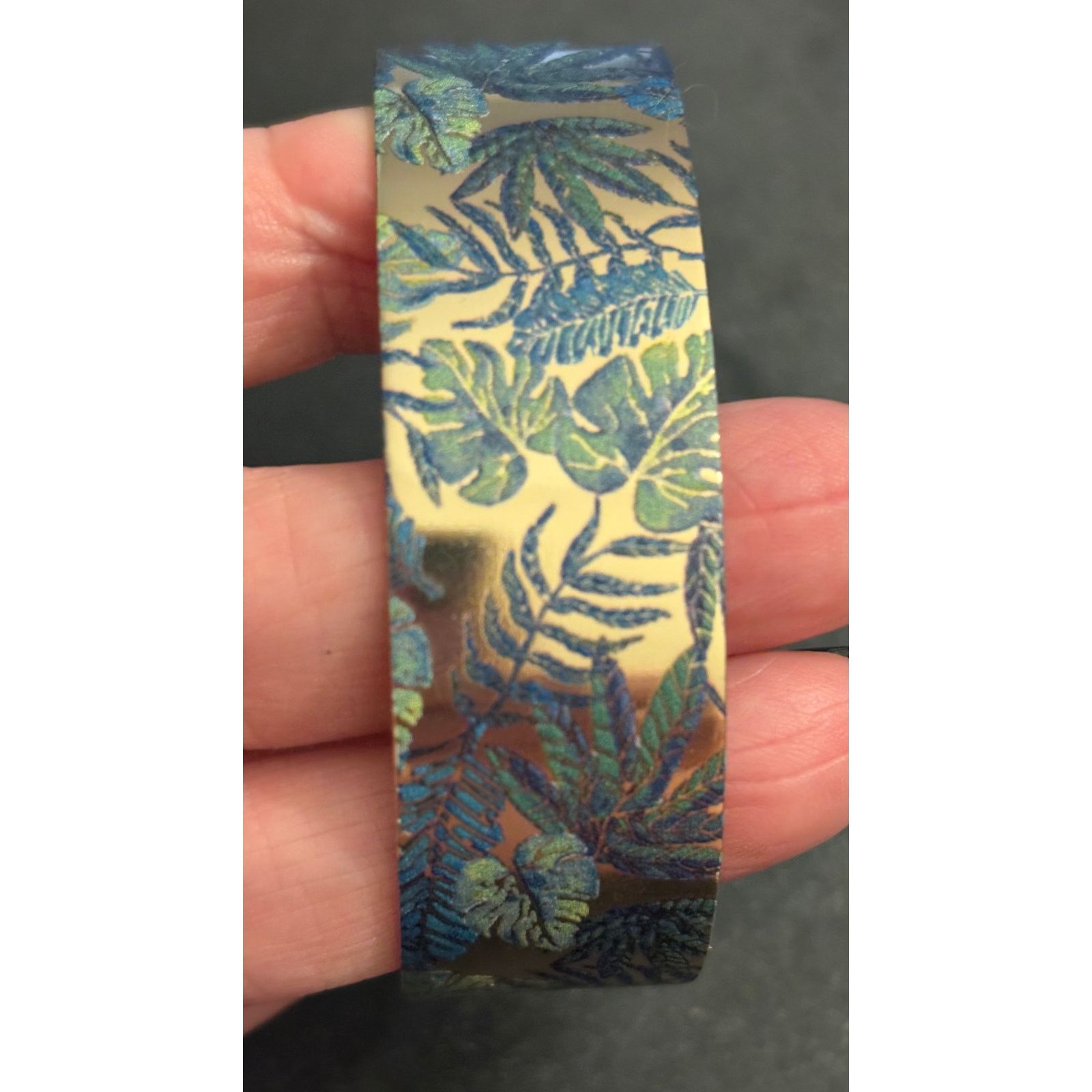 Other Vintage Gold Tone Tropical Leaf Cuff Bracelet Size 7 Size ONE SIZE - 2 Thumbnail