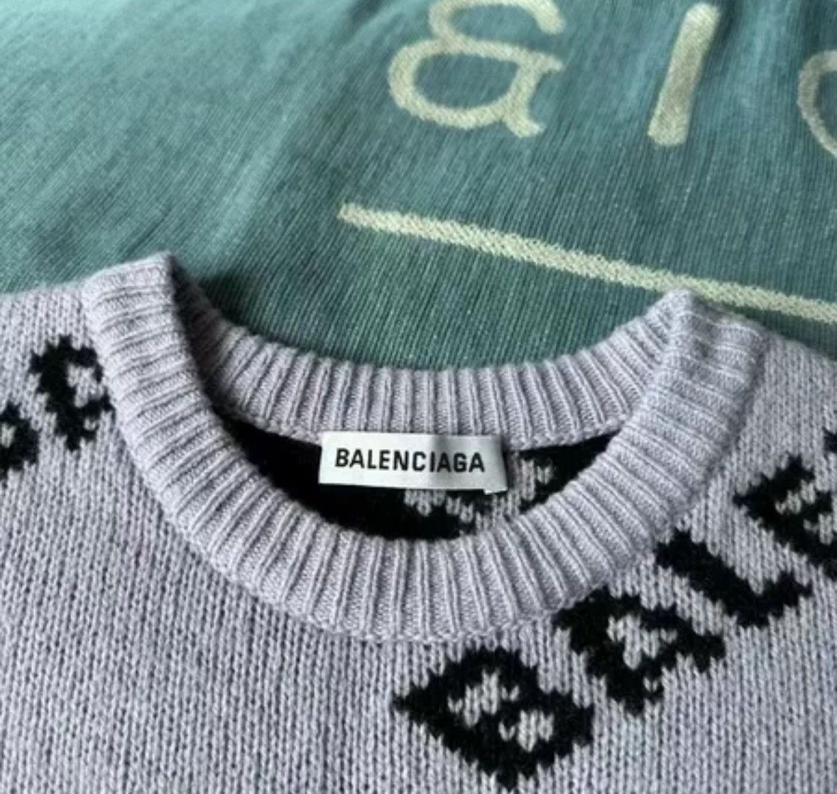 Balenciaga Balenciaga taro purple bullet screen sweater2412-Nextarrow Size US S / EU 44-46 / 1 - 3 Thumbnail