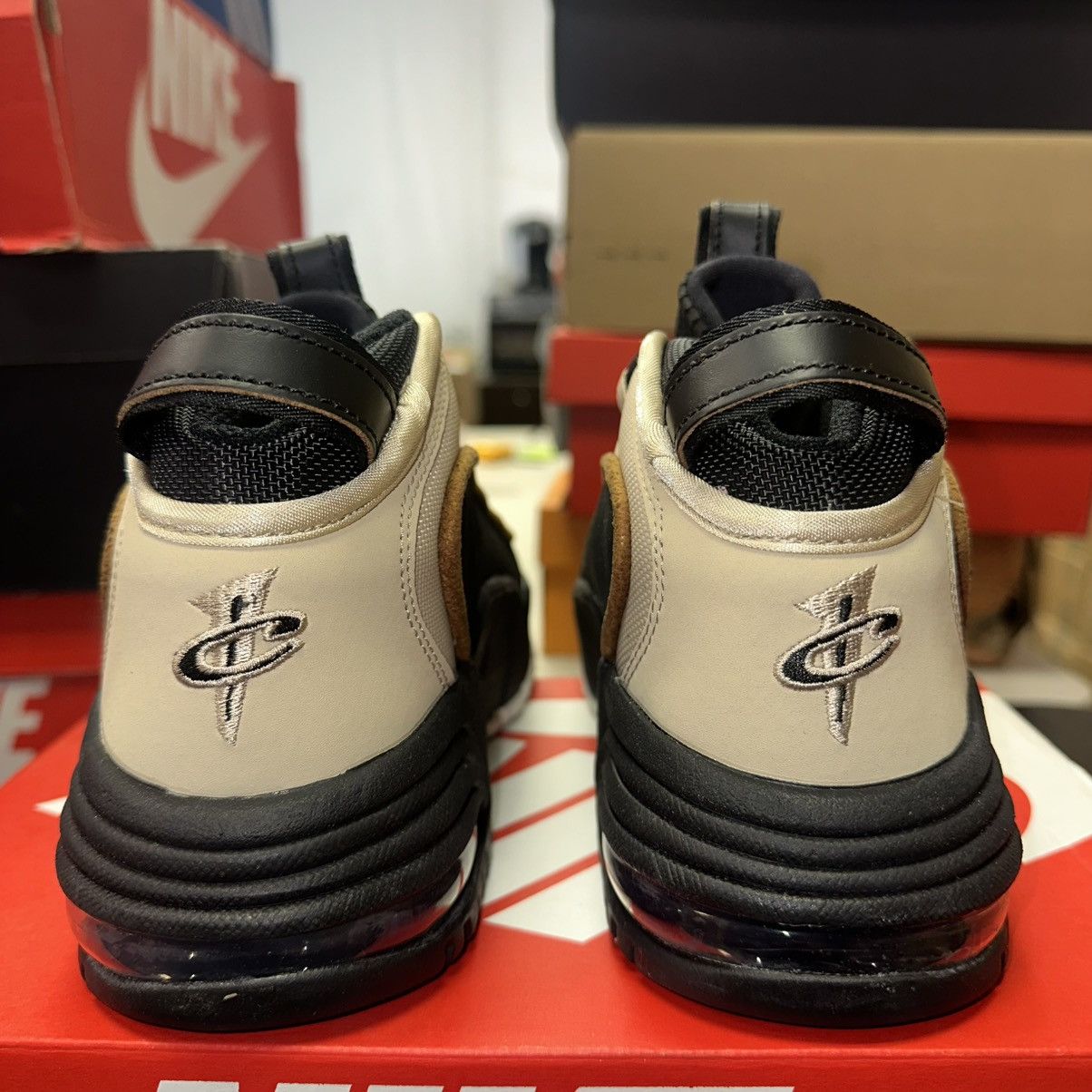 Nike Size 6.5Y (8W) -Nike Air Max Penny 1 Rattan White DZ5311-200 Size US 8 / IT 38 - 4 Thumbnail