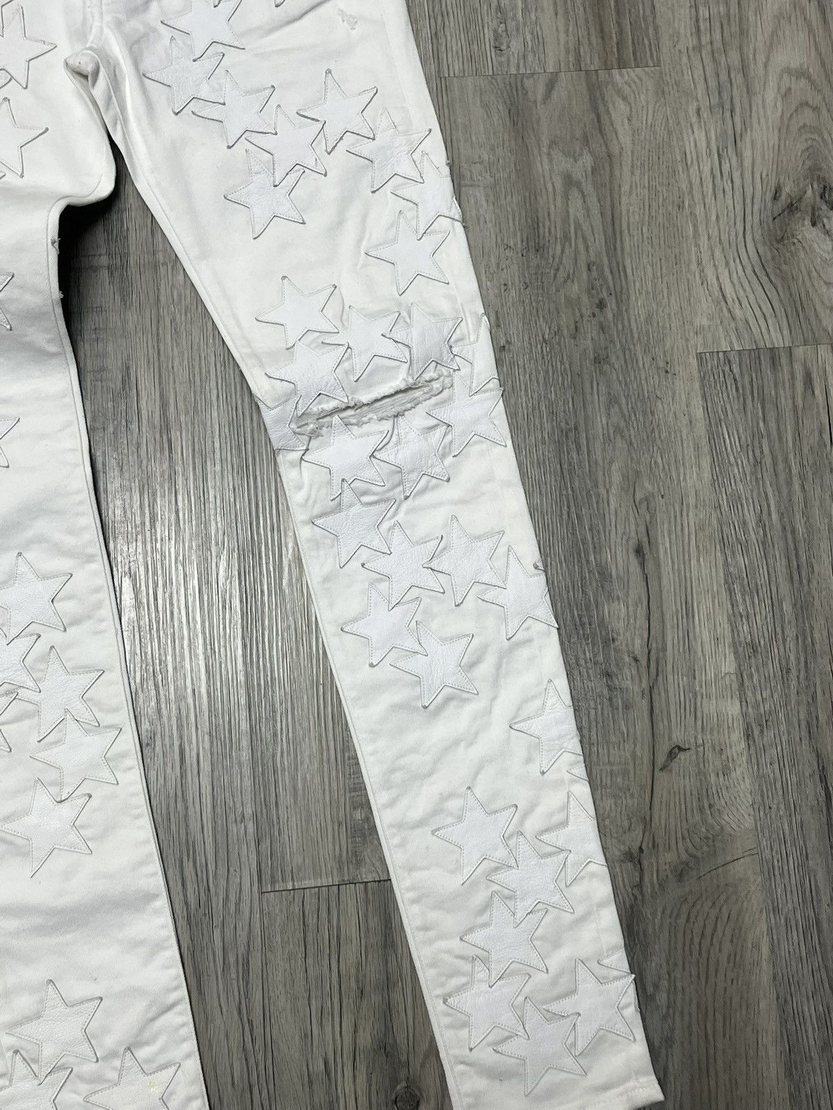 Amiri Amiri MX1 Chemist Jeans Triple White Stars White Denim Size US 32 / EU 48 - 3 Thumbnail
