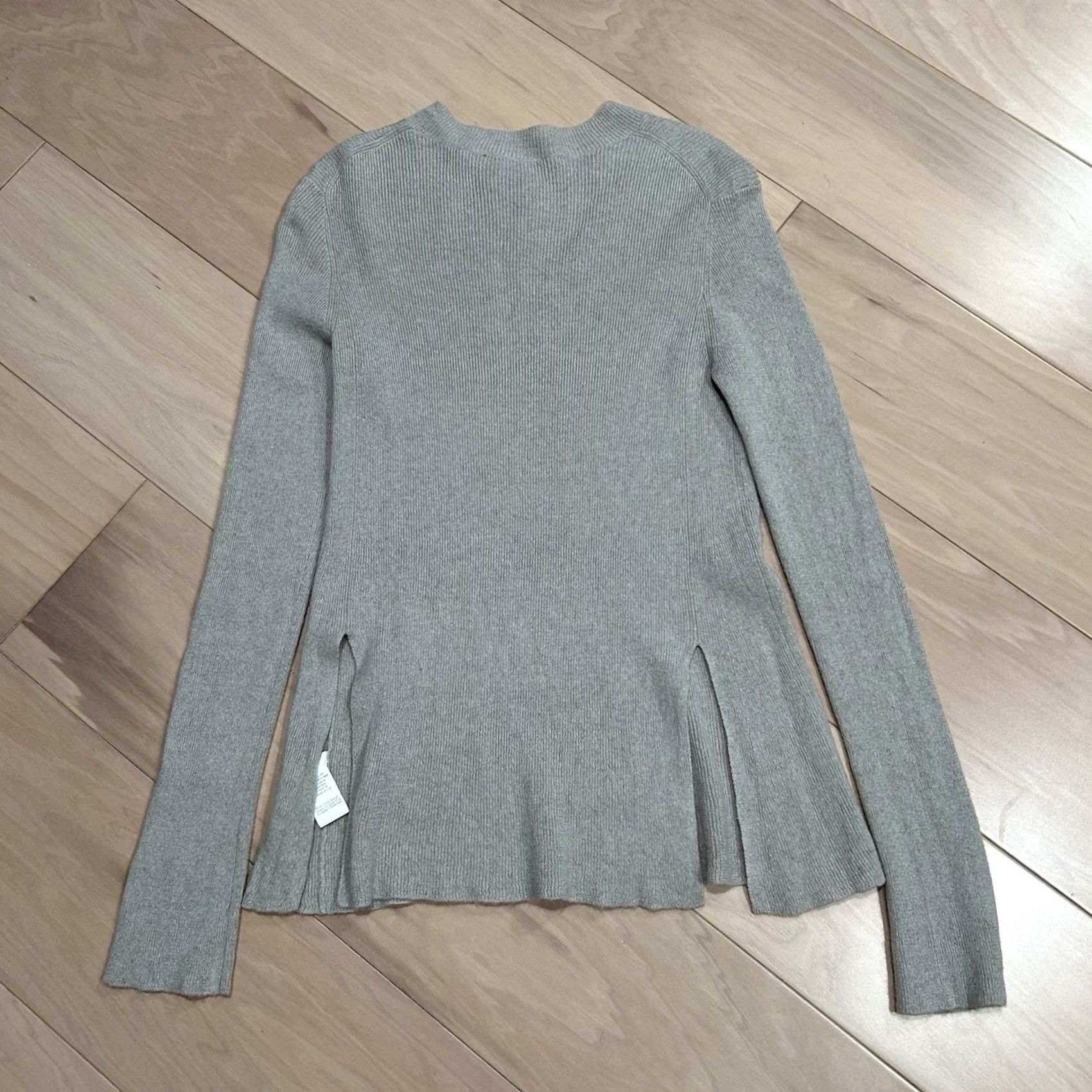 Helmut Lang VINTAGE Helmut Lang Cashmere Linen Ribbed Knit Sweater Long Sleeve Women’s S Tan Logo Crew Neck Pullover Women Size S / US 4 / IT 40 - 3 Thumbnail