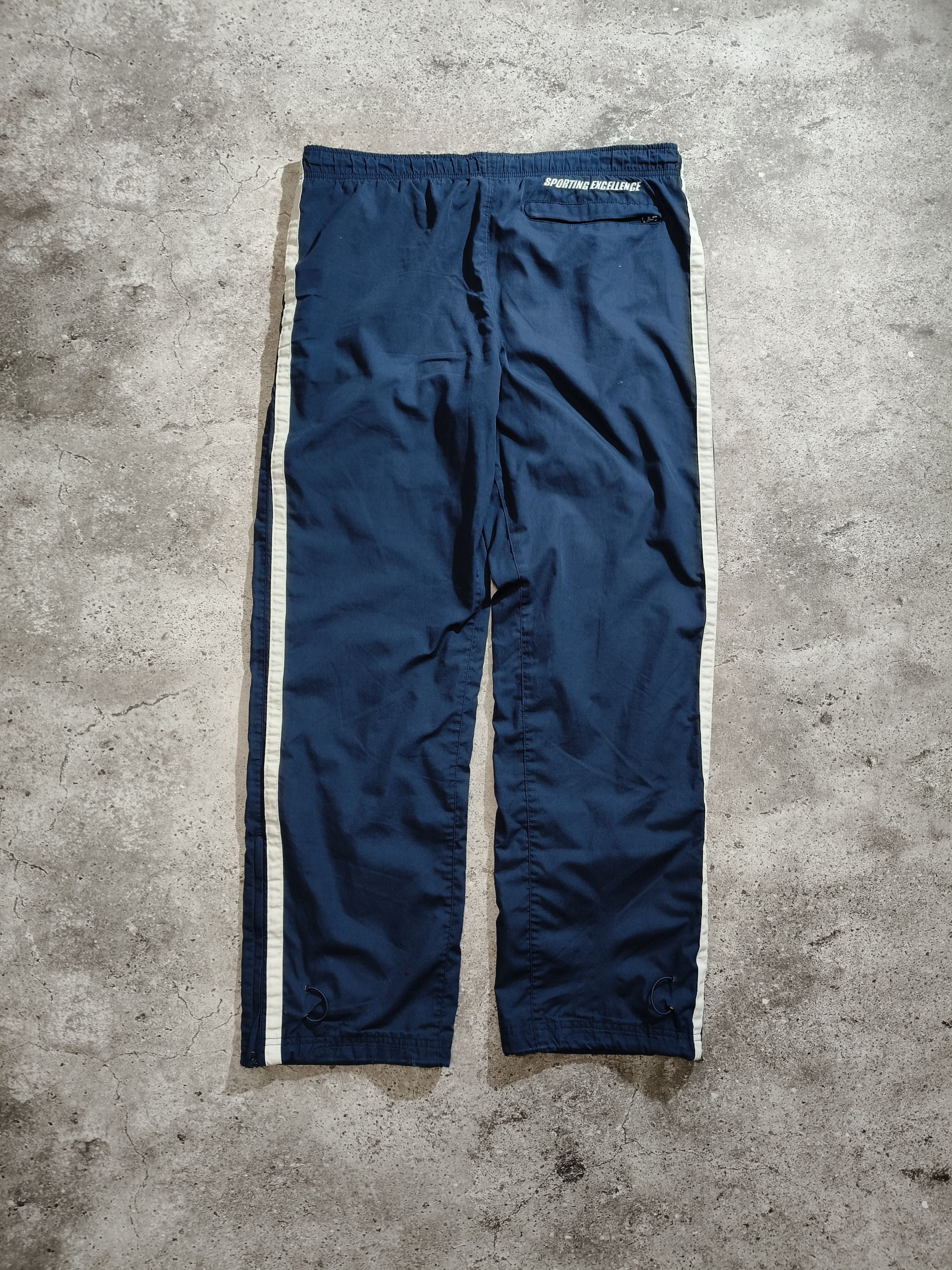 Nike Nike Vintage Nylon Track Pants Size US 32 / EU 48 - 3 Thumbnail