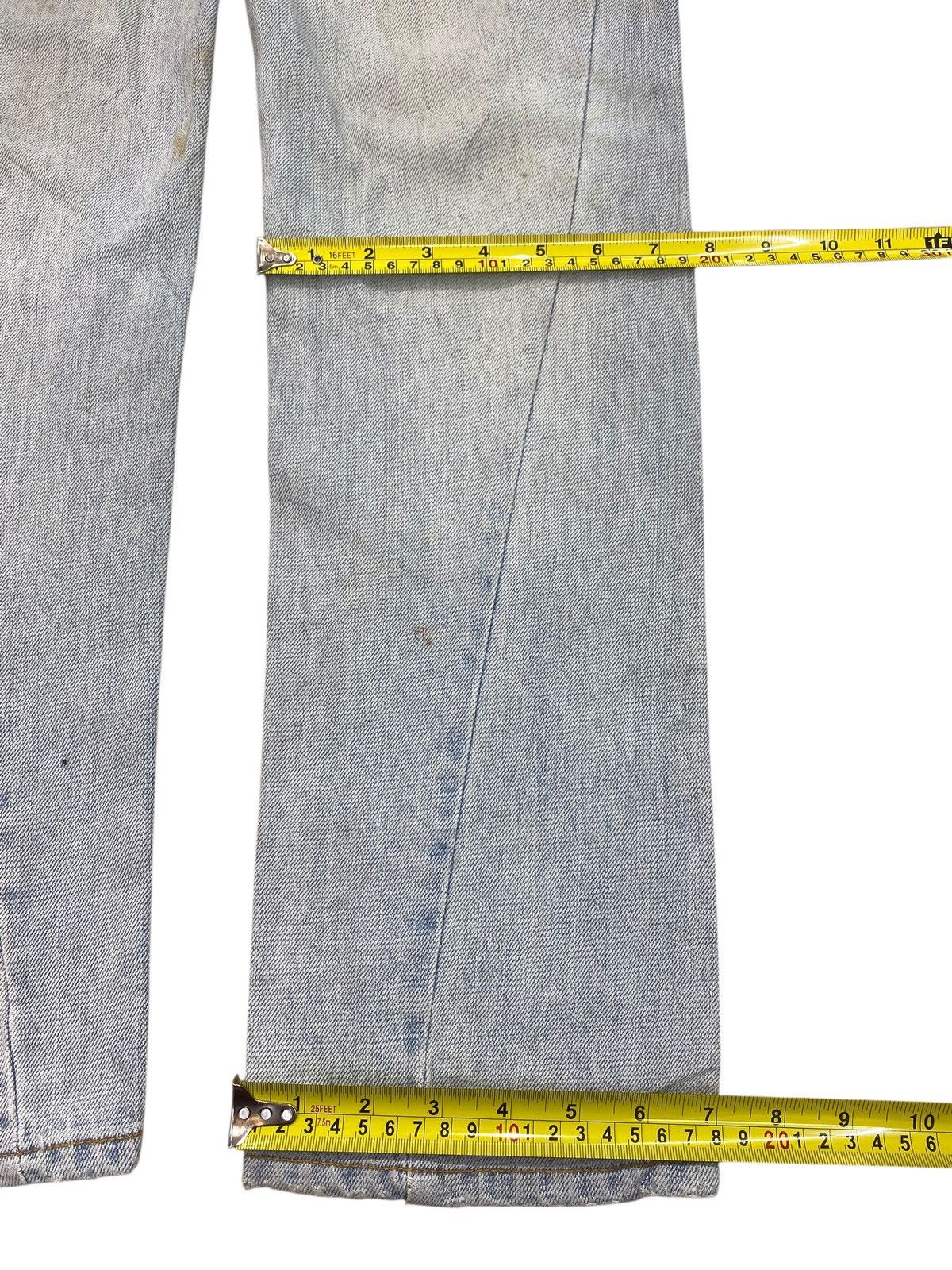 Japanese Brand Japanese Brand Faded Light Wash Style Buckle Back Jeans Size US 31 - 8 Thumbnail