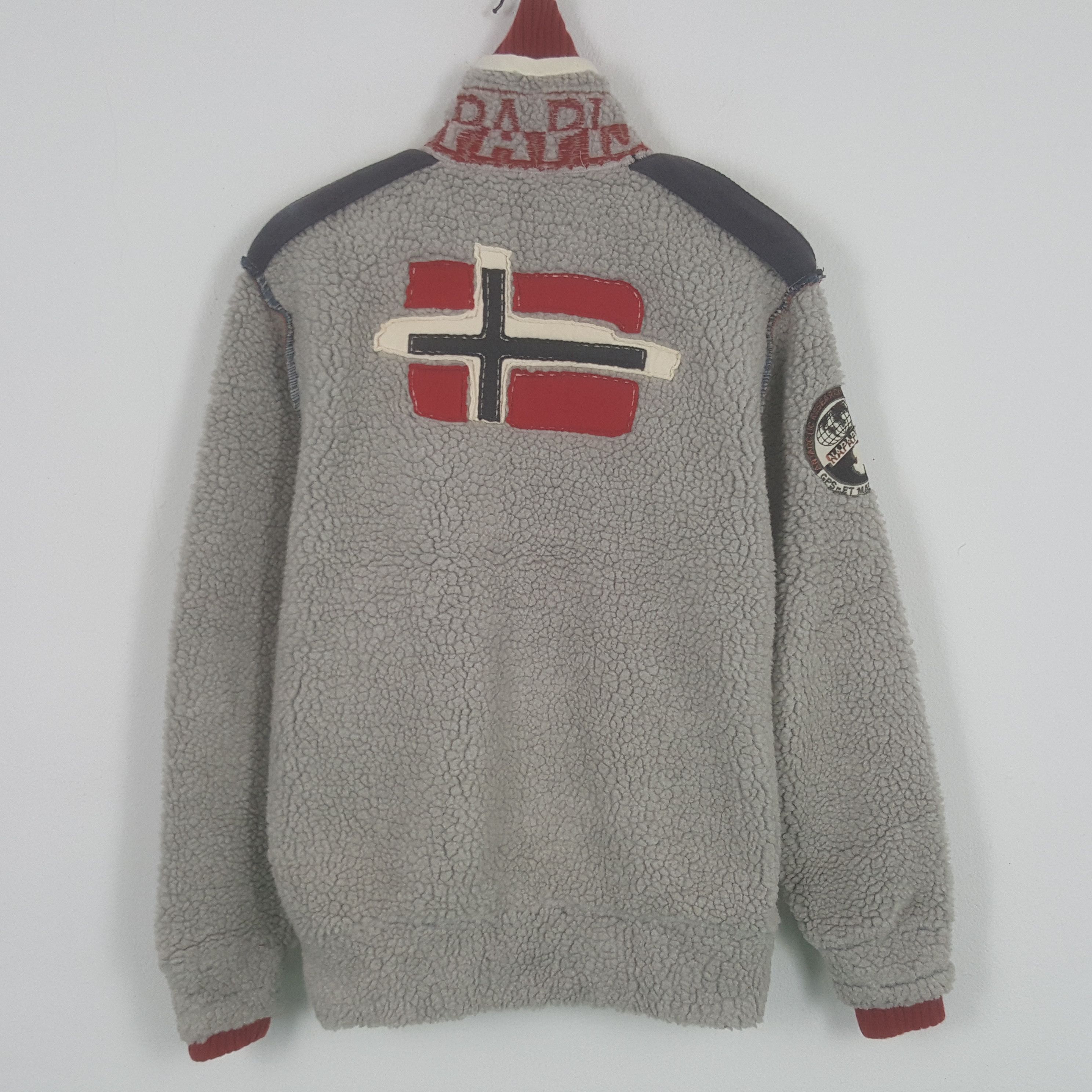 Napapijri × Vintage Vintage Napapijri Sherpa Zipper Winter Jacket Size US M / EU 48-50 / 2 - 1 Thumbnail
