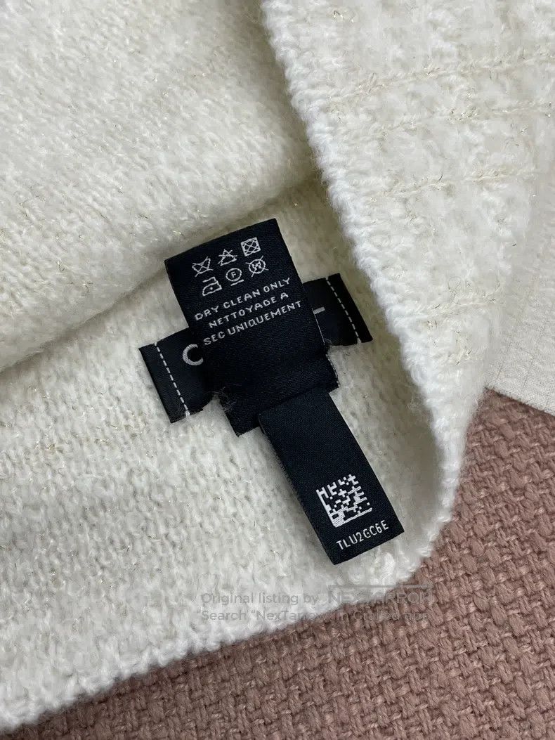 Chanel Chanel 26C new white double C large logo cashmere knitted Size ONE SIZE - 6 Thumbnail