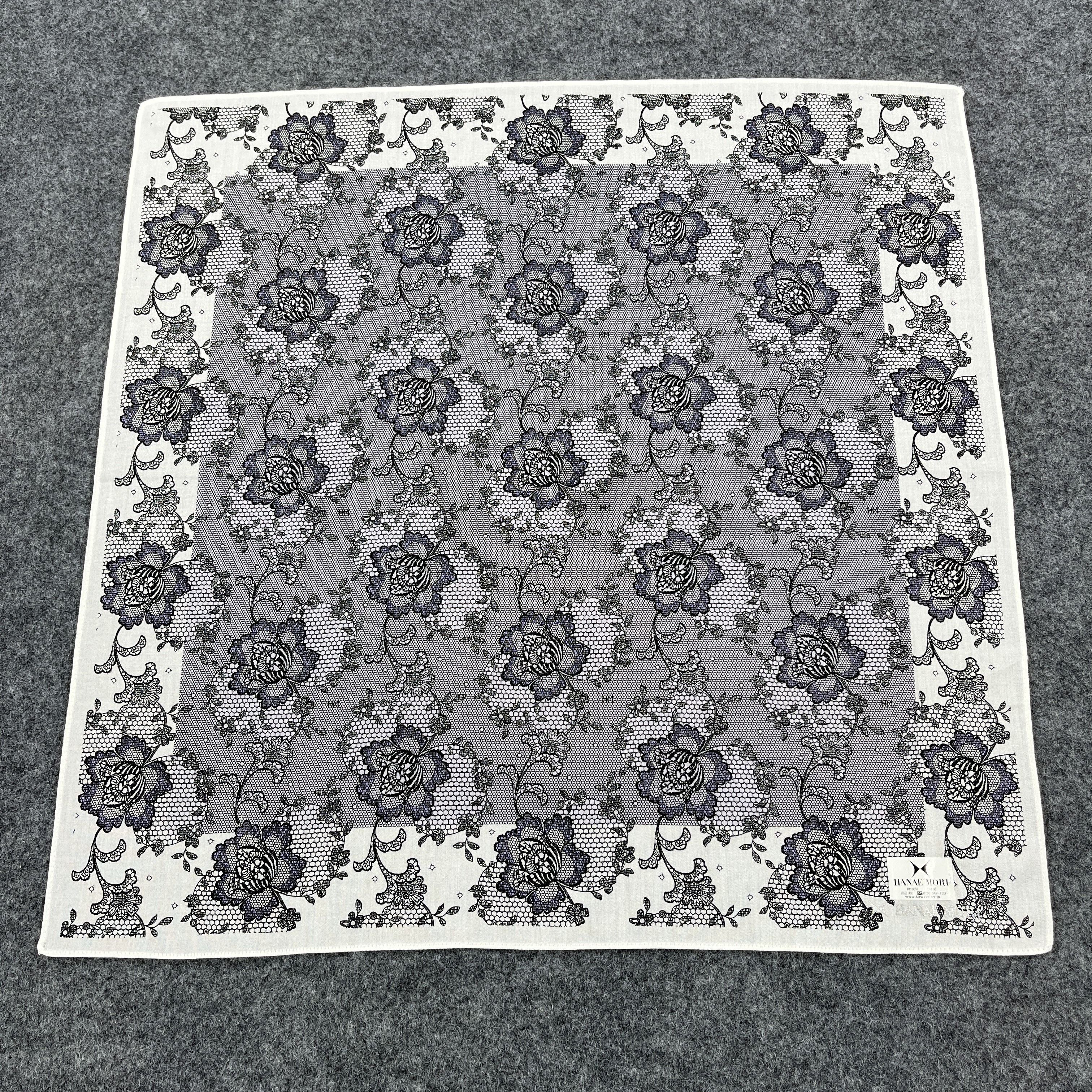 Hanae Mori Hanae Mori Bandana / Handkerchief / Neckerchief B839 Size ONE SIZE - 2 Thumbnail