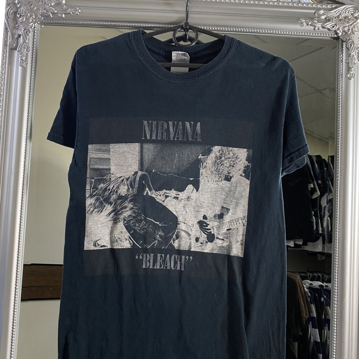 Gildan Vintage Nirvana T shirt Bleach tee Size US S / EU 44-46 / 1 - 2 Thumbnail