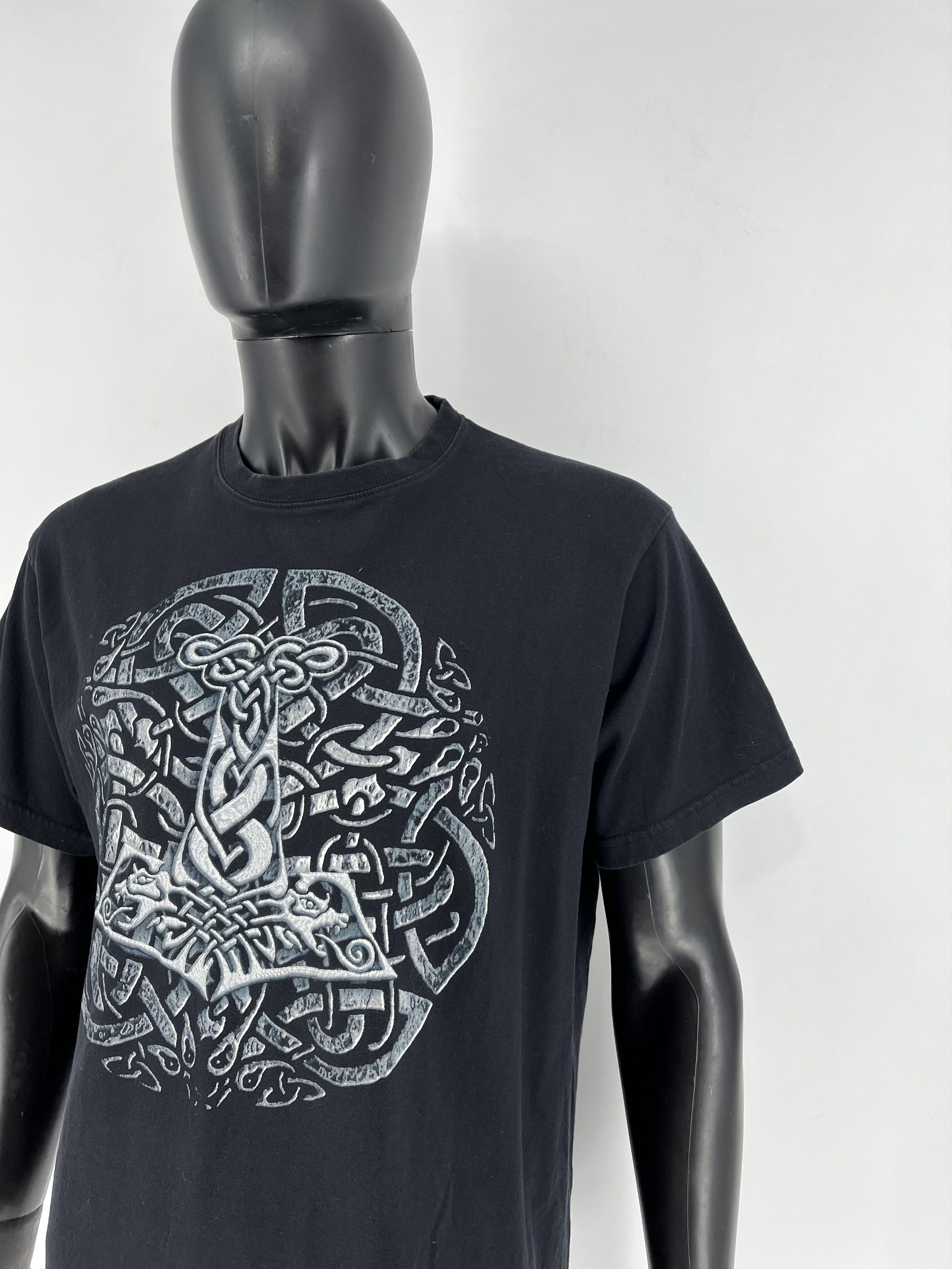 Vintage Vintage Y2k Washed AvantGarde Tribal Tee Streetwear Size US L / EU 52-54 / 3 - 7 Thumbnail