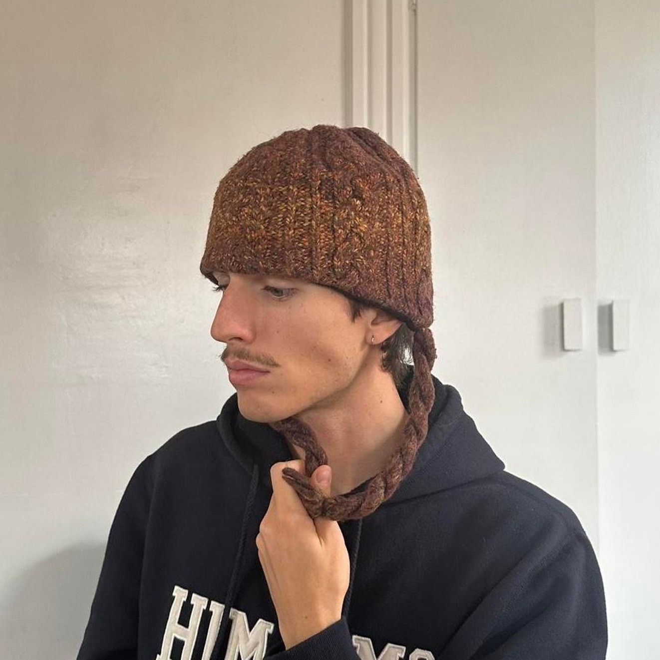 Vintage Vintage Y2K Chunky Knit Bula Wool Ear Flap Ski Beanie Hat Size ONE SIZE - 1 Thumbnail