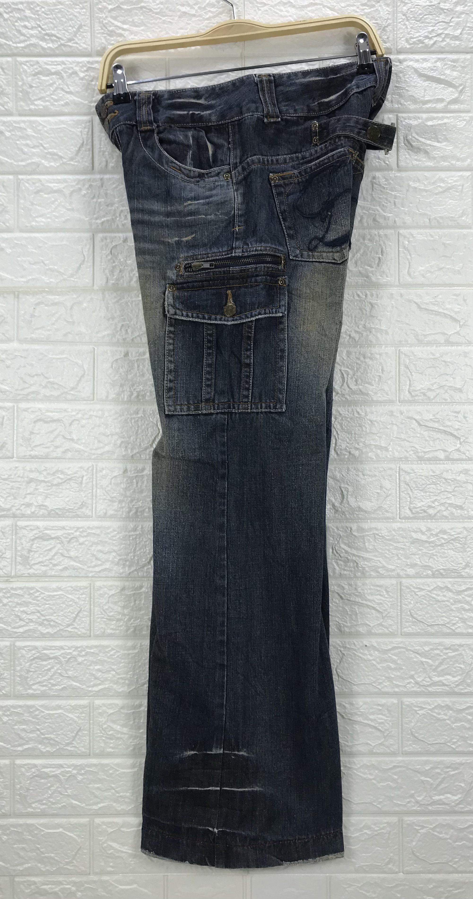 Japanese Brand Japanese Double Dazzle Multipocket Rusty Cargo Flare Jeans Size 30" / US 8 / IT 44 - 9 Thumbnail