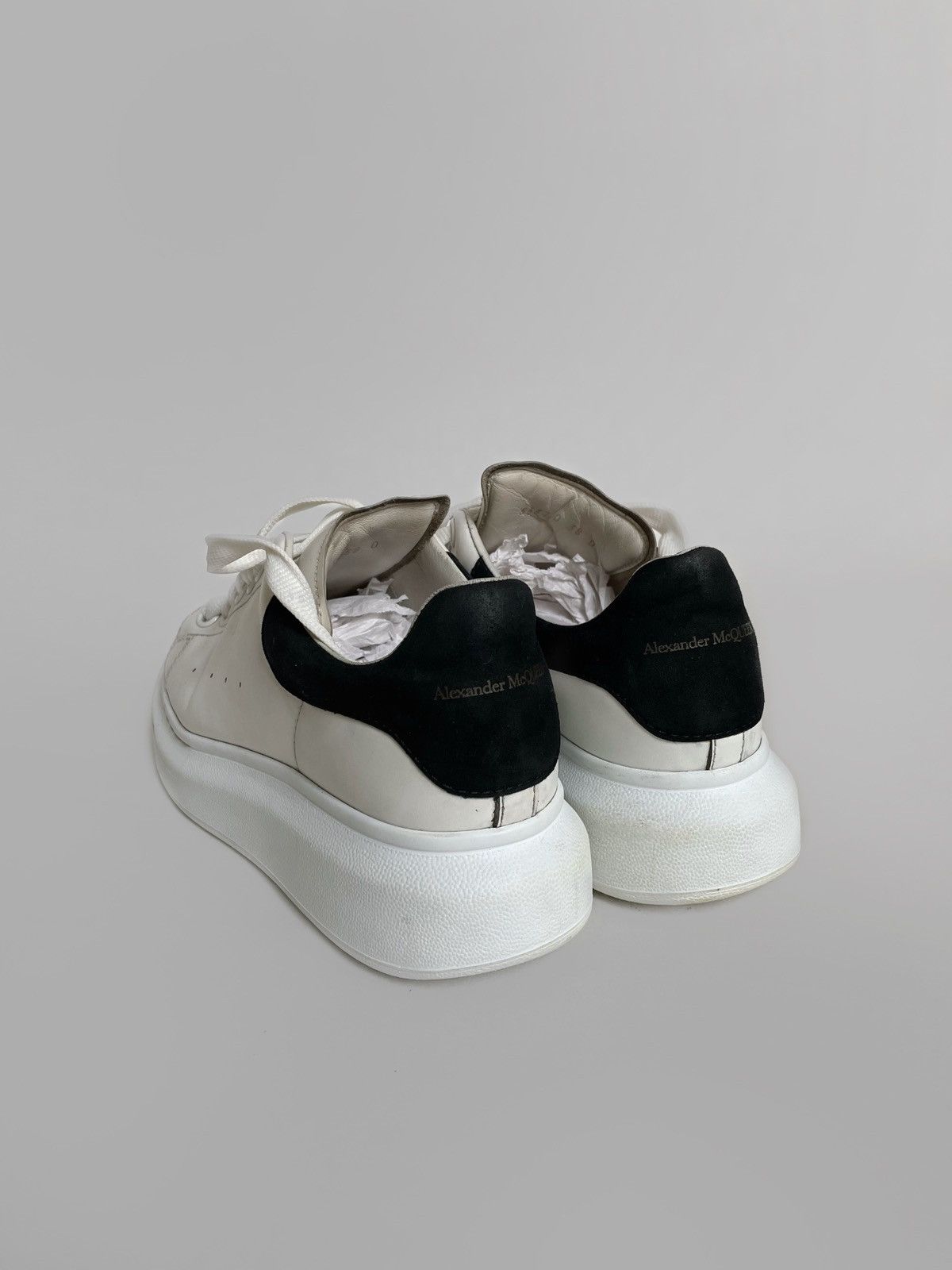 Alexander McQueen Alexander McQueen oversized leather sneakers Size US 8 / IT 38 - 2 Thumbnail