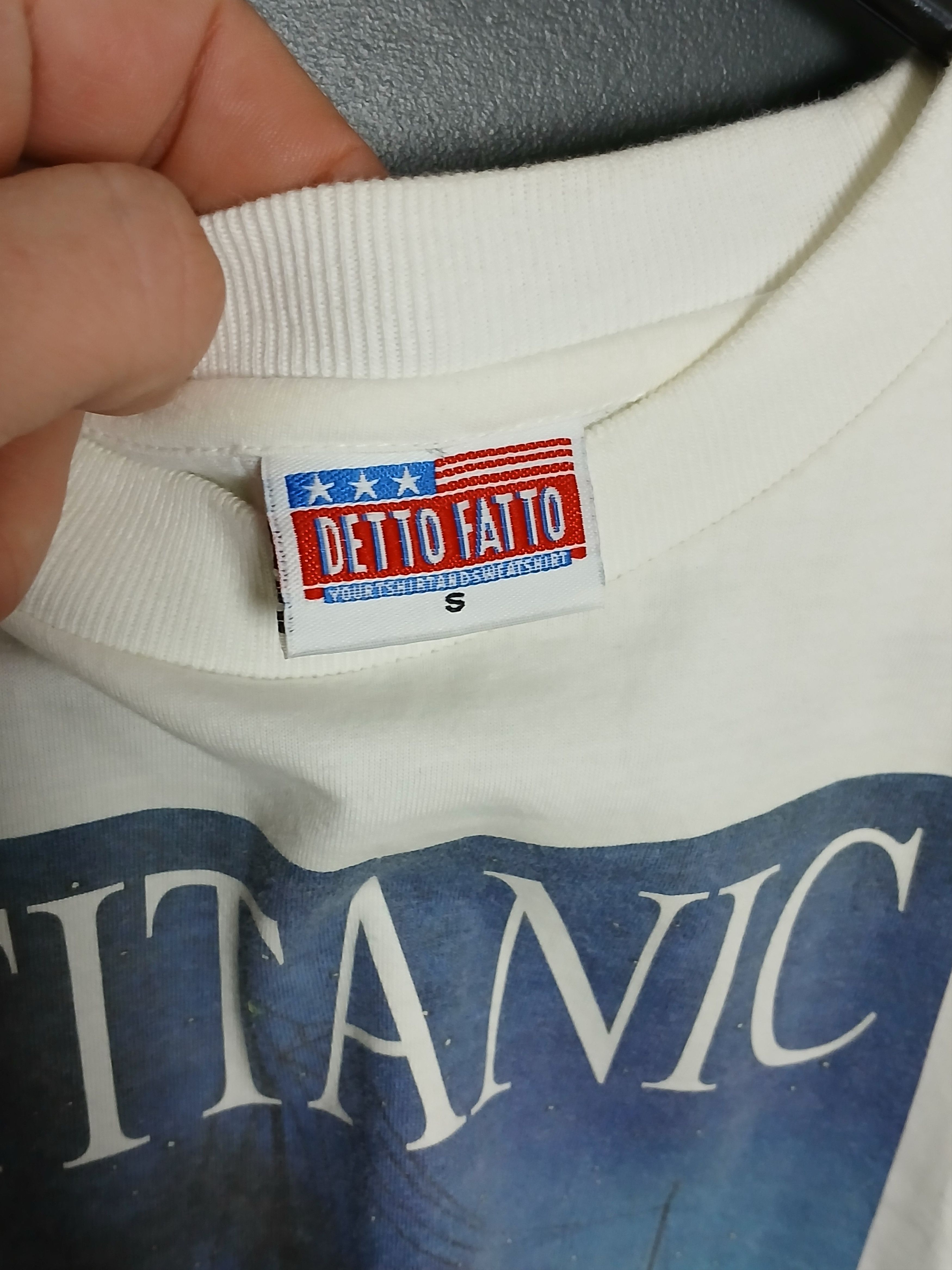 Vintage Vintage Titanic Leonardo DiCario Single Stitch T-Shirt Size US S / EU 44-46 / 1 - 7 Thumbnail